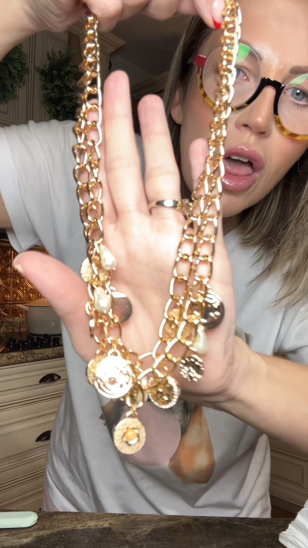 Christian Siriano Pearl Charm = luxe look without the splurge 💎 #PearlStyleTrend #LTKJewelryDrop

#LTKFindsUnder50