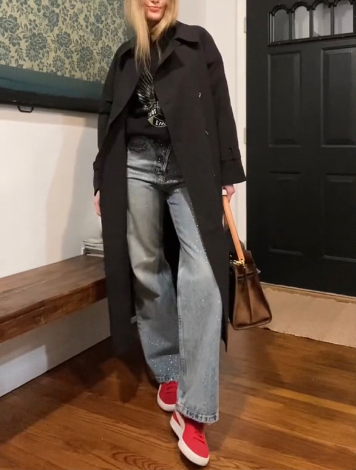 Casual outfit with a twist, trench coat, winter style, comfy casual 

#LTKFind #LTKitbag #LTKfit