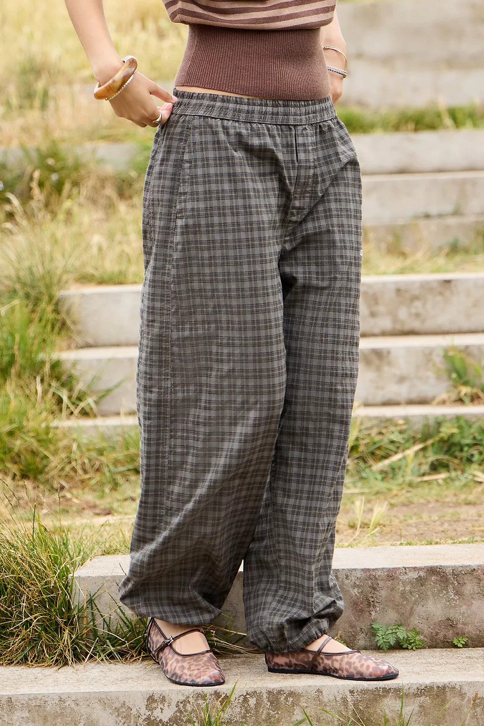 iets frans... Harri Check Cotton Joggers | Urban Outfitters UK