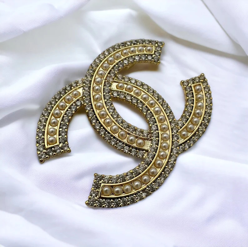 Classic CC Vintage Brooch, Gift for Her - Etsy | Etsy (US)