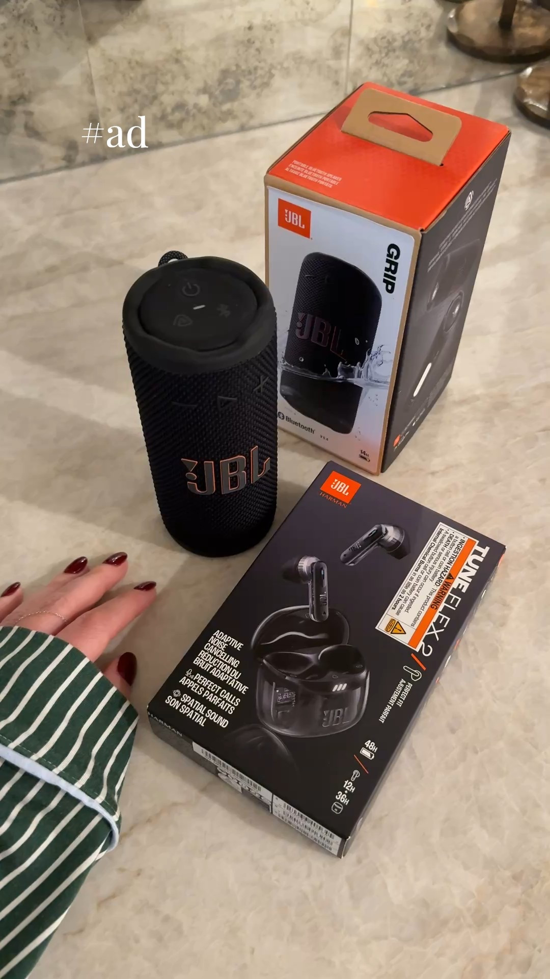 #ad what a phenomenal gift for anyone (including myself 😇) JBL Tune Flex 2 Earbuds plus many more JBL audio gifts @shop.ltk @Target @jblaudio #TargetPartner #Target #liketkit 

#LTKHoliday #LTKGiftGuide