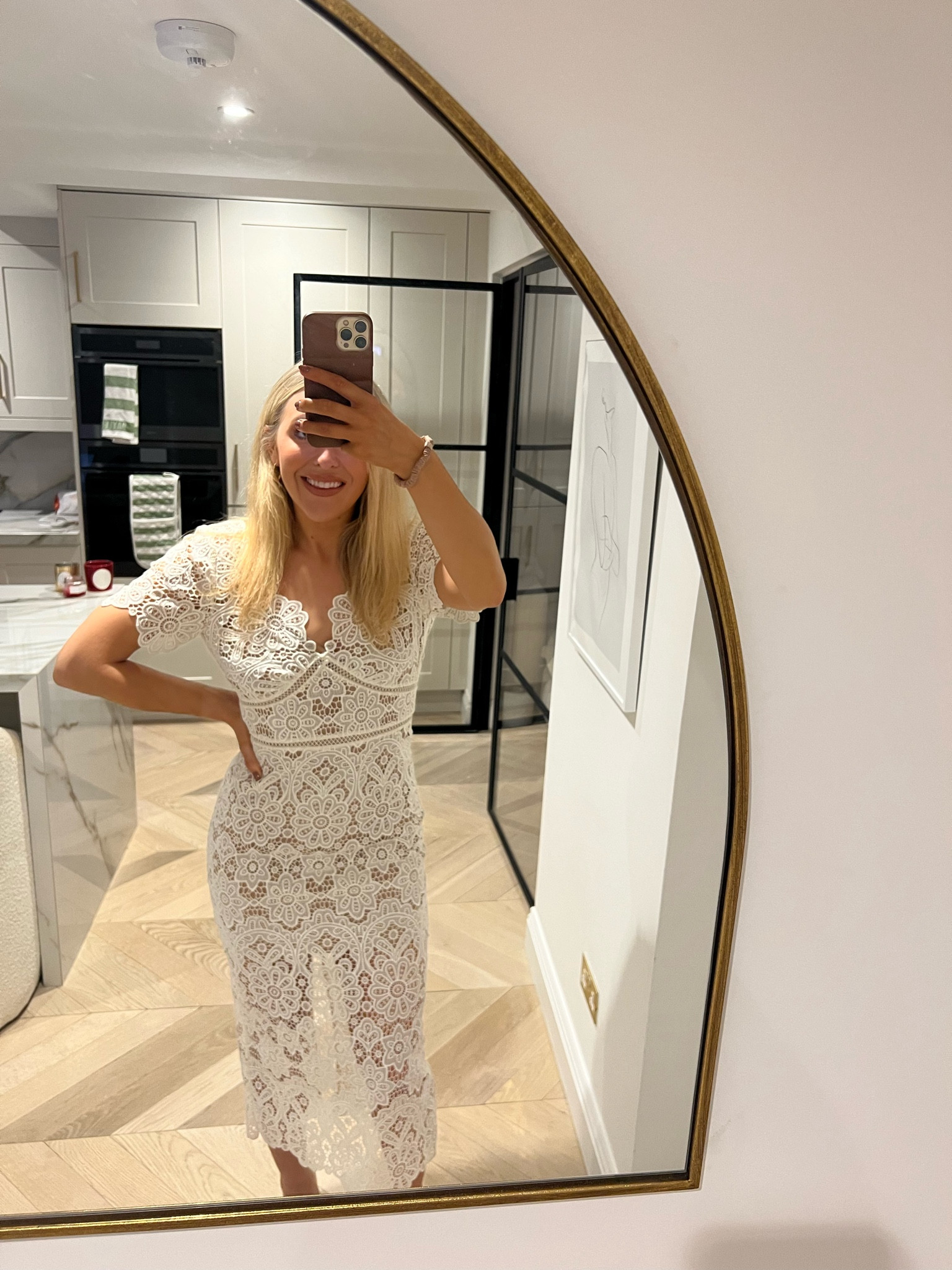 Self Portrait Dress 

Dress - self portrait dress - self portrait - white dress - white lace dress - self portrait lace dress - midi dress - Christmas party dress - party dress - hen party dress - 

#LTKstyletip #LTKeurope #LTKwedding