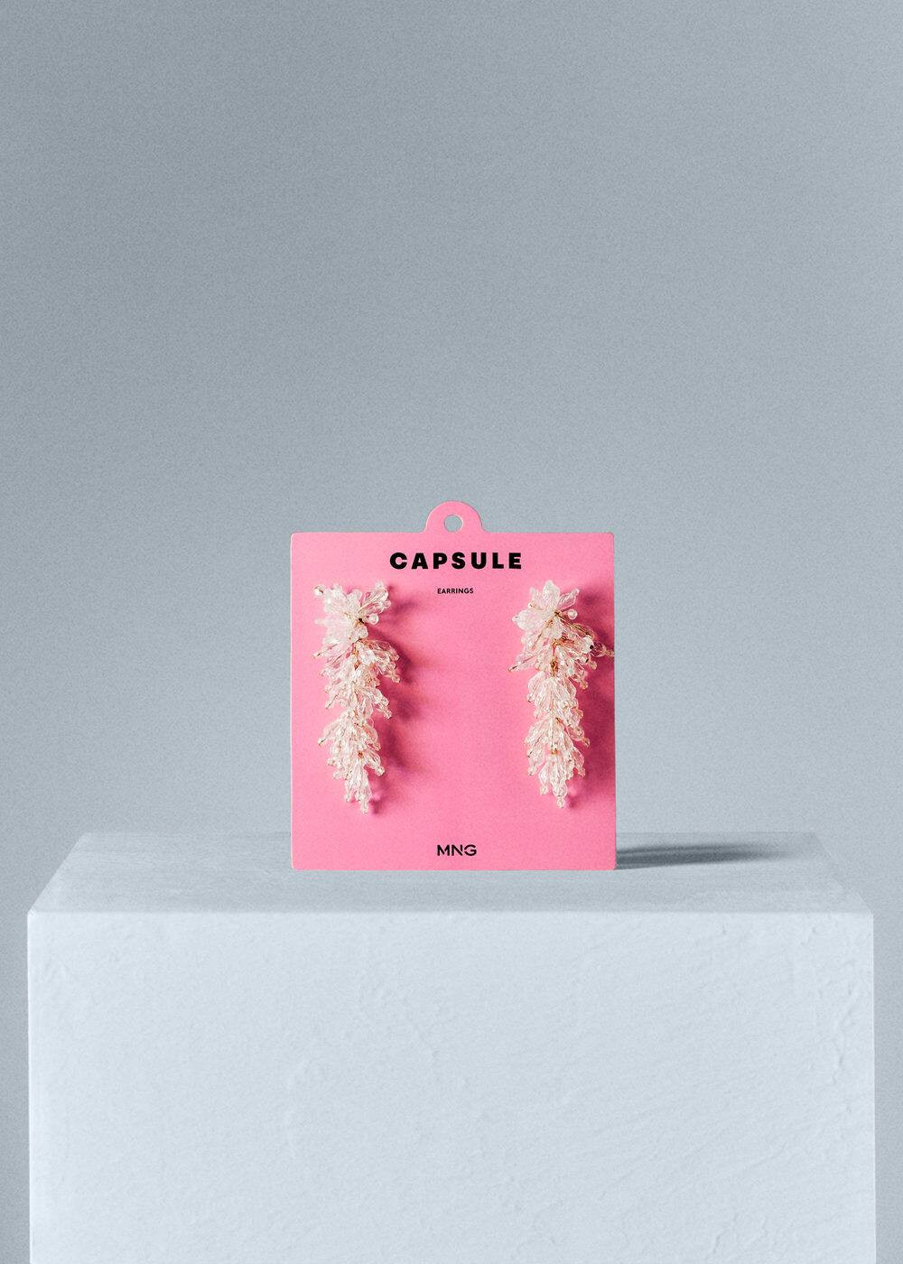 Flower design cascade earrings | MANGO (US)