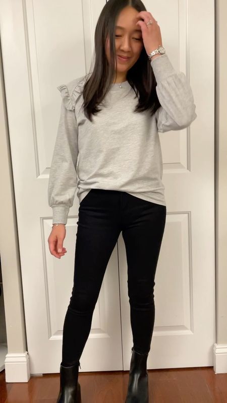 #WalmartPartner #WalmartFashion @walmartfashion

Love the ruffle details on the shoulder of this top ($16.98). Size XS is loose and boxy on me. Black jeans ($25) in size 0 short have tons of stretch.

#LTKunder50 #LTKSeasonal