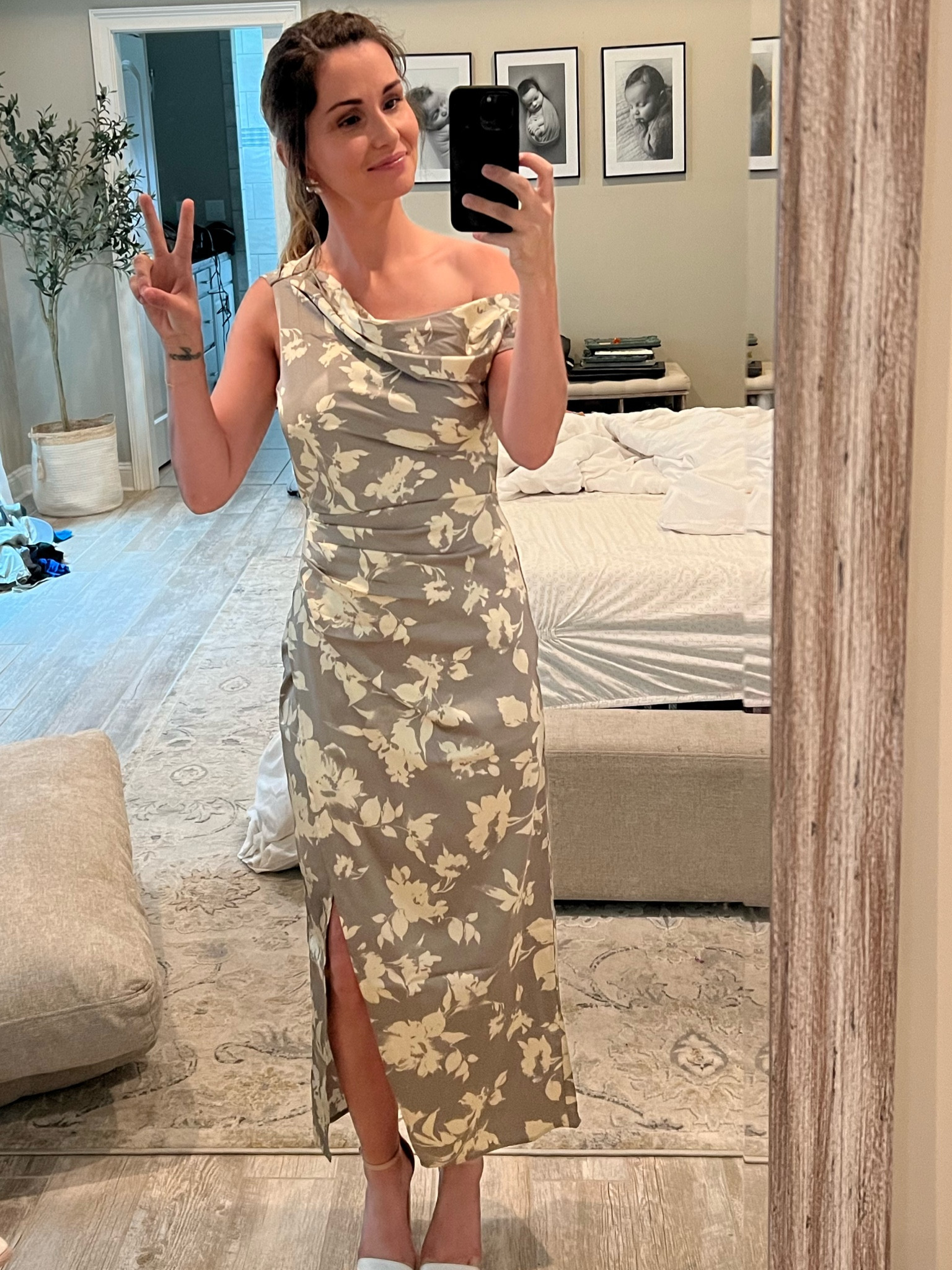 I have no pictures from this wedding except for this selfie I sent my husband before I left 😂🤦🏻‍♀️ This dress was the perfect wedding guest dress especially for a more formal affair. & who doesn’t love a ruched midsection 😆 #iykyk #weddingguestdress #LTKwedding