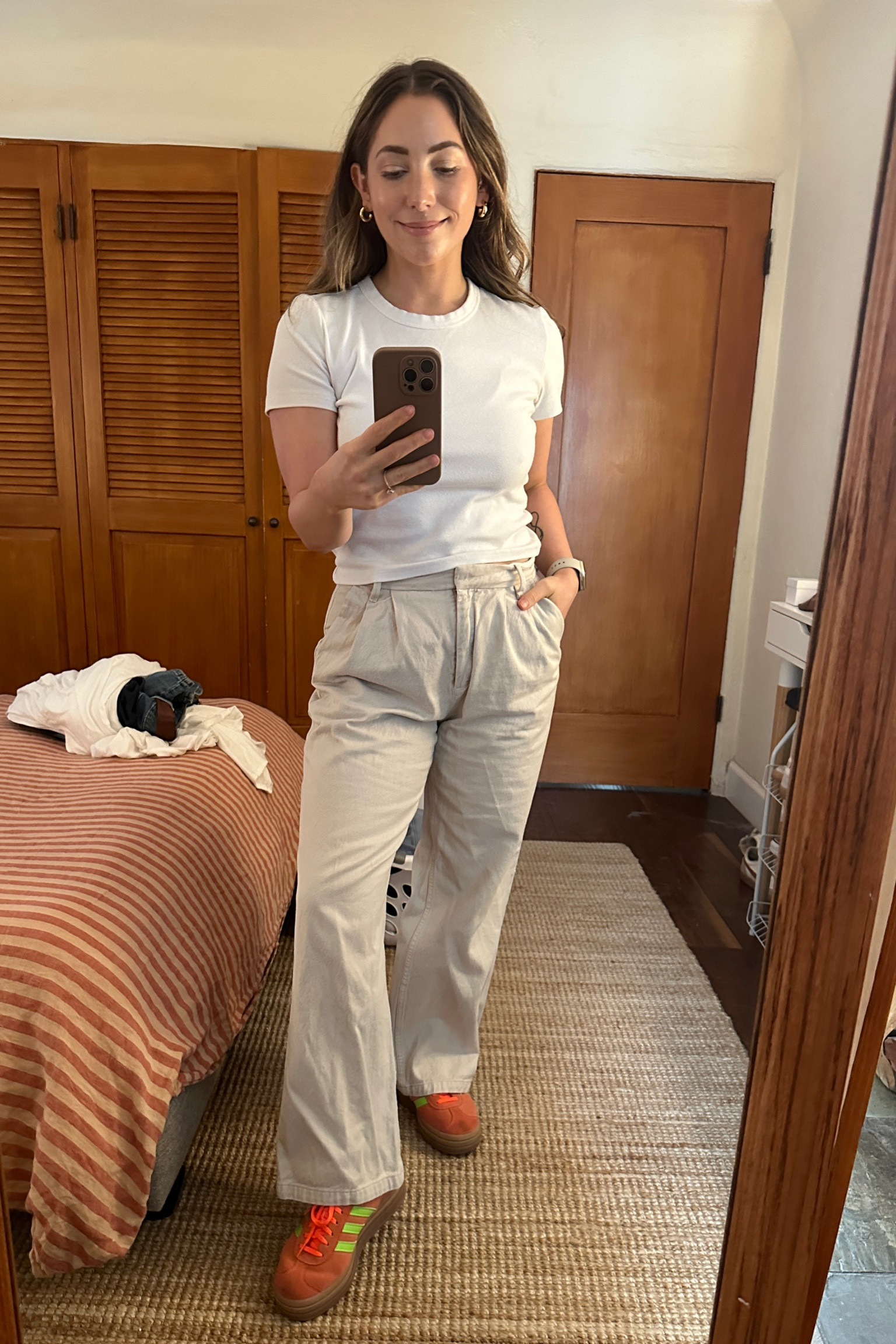 Casual summer fit

Aritzia, Adidas Gazelle Bold, White Tee, Abercrombiee

#LTKShoeCrush #LTKStyleTip #LTKSeasonal