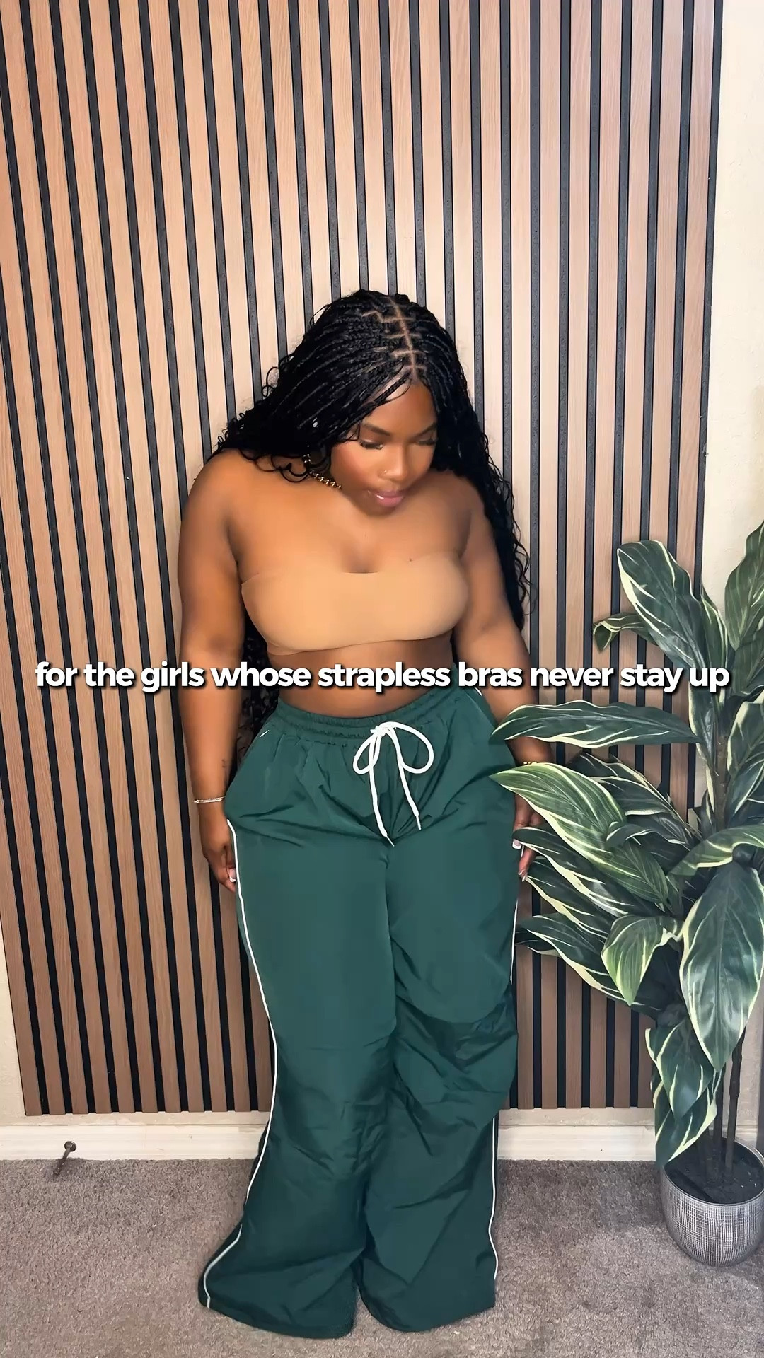the girls know the struggle with strapless bras 😭
constantly pulling them up all day is NOT the vibe

this one actually stays put and still gives a little lift

comment LINK and I’ll send it 🫶🏽

#petitecurvy
#curvyfashion
#springoutfits
#summerstyle
#fashionreels
#outfitinspo
#stylefinds
#amazonfashion
#wardrobeessentials
#everydayoutfits

#LTKgrwm #LTKMidsize #LTKPetite
