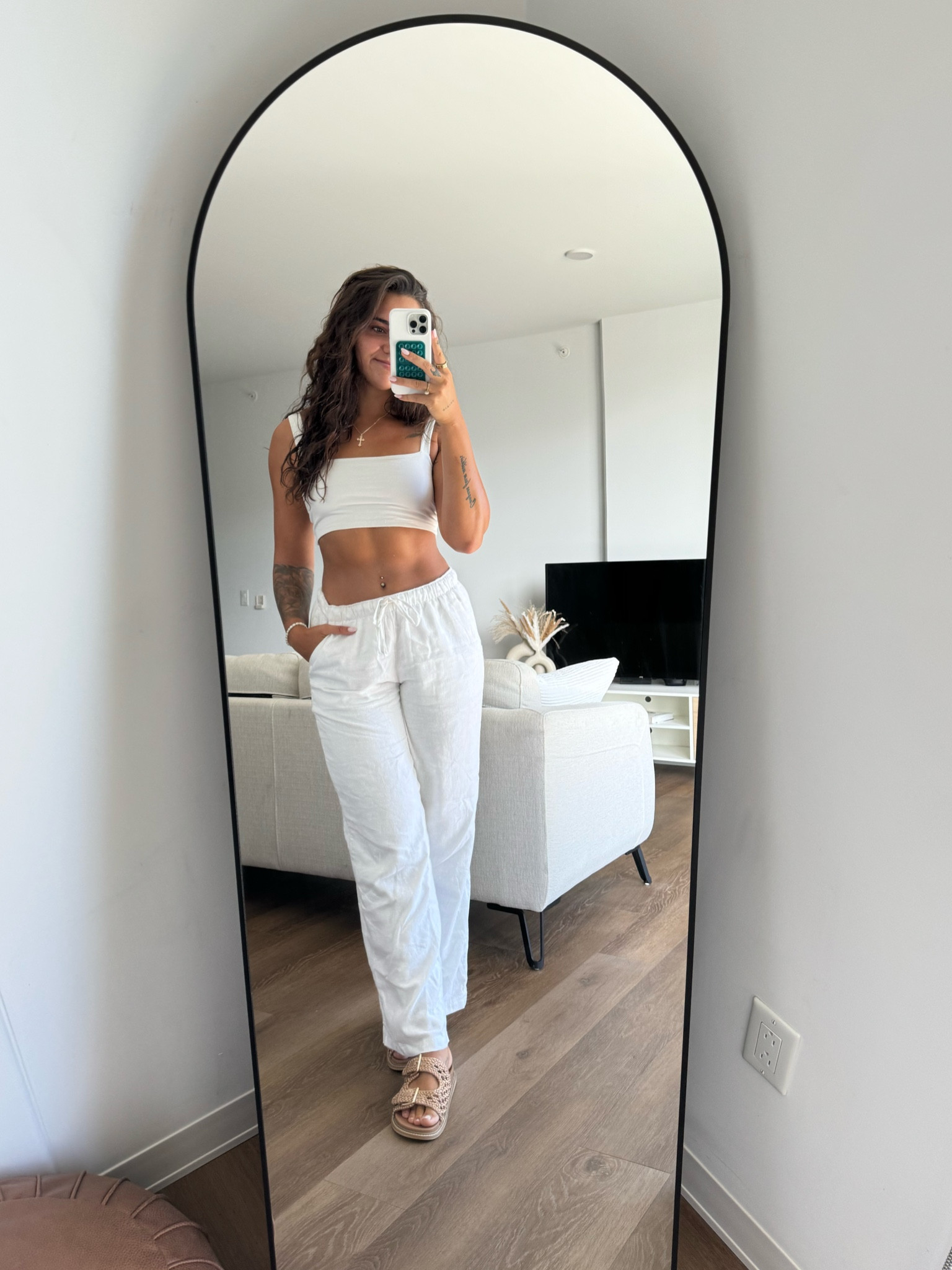 Top is old from fashion nova! Size medium long for pants 

#LTKFindsUnder50 #LTKSeasonal #LTKStyleTip