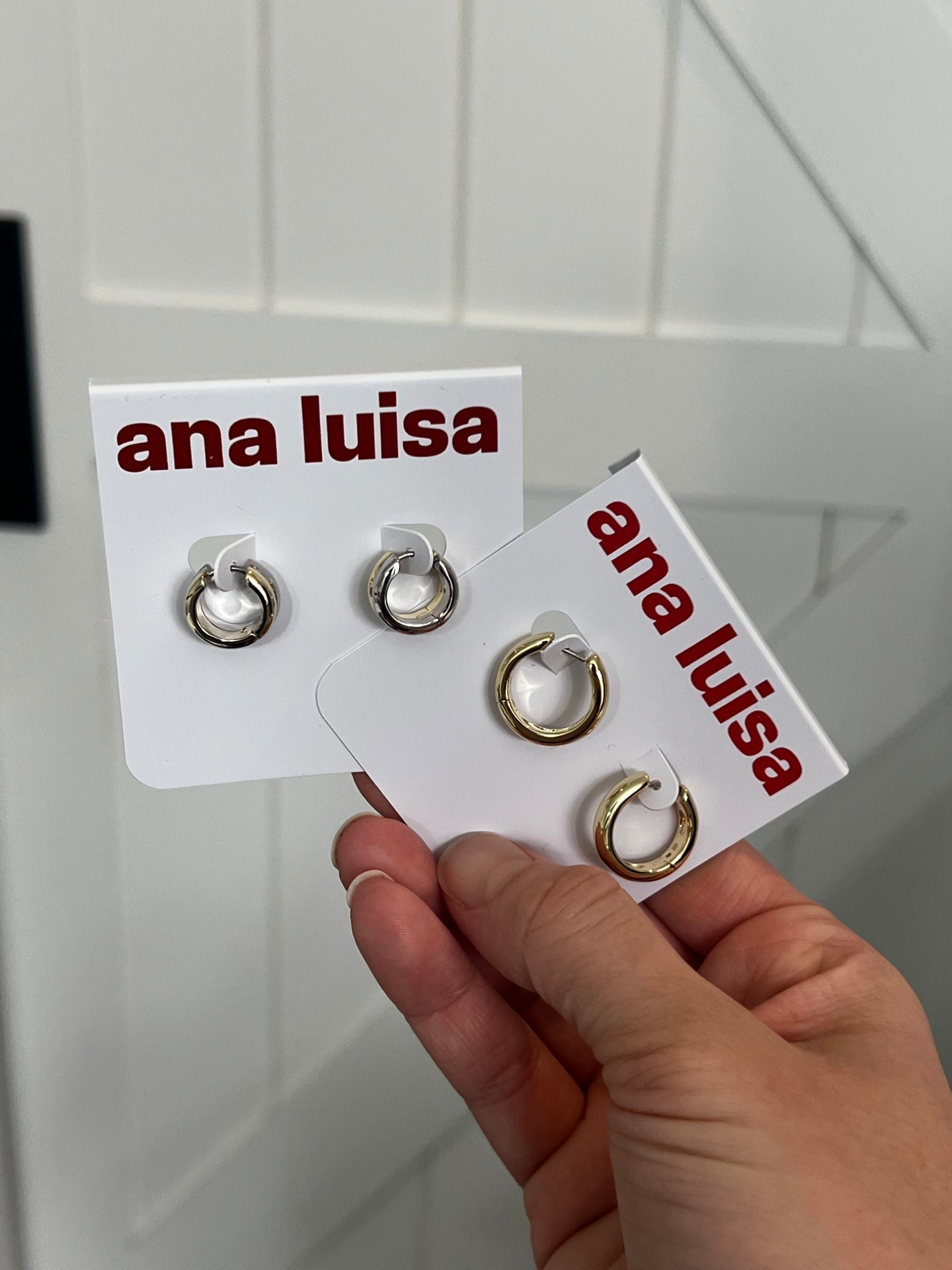 Obsessed with these Ana Luisa earrings they have a sale right now currently 25% off 
