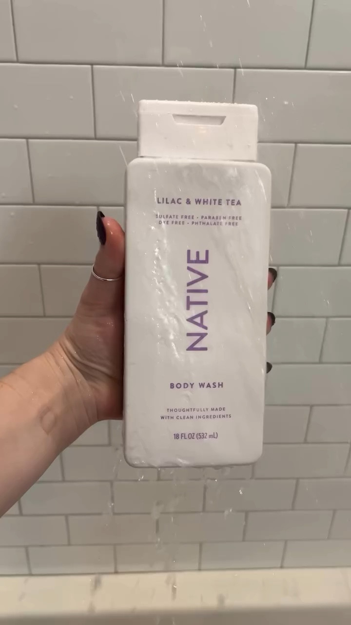 Okay but this body wash?!? It has been in my shower routine ever since Native sent this gift and I’m kinda in love now…

It’s super gentle, no sulfates or parabens, so it actually cleans without making my skin feel stripped… Which I absolutely love during the super dry winters we have here in Buffalo. And the scent?? it’s fresh but not overpowering!

I also love that it works for literally any skin type, and the bottles are huge so they last soooooo long!!!

Just one of those little upgrades that makes your nightly routine feel a bit more put together. 🥰

I’ll link it if you wanna try it! 💜

#com#complimentaryf#GiftedbyNativelacWhiteTeaBodyWash @influenster @Native #Ad