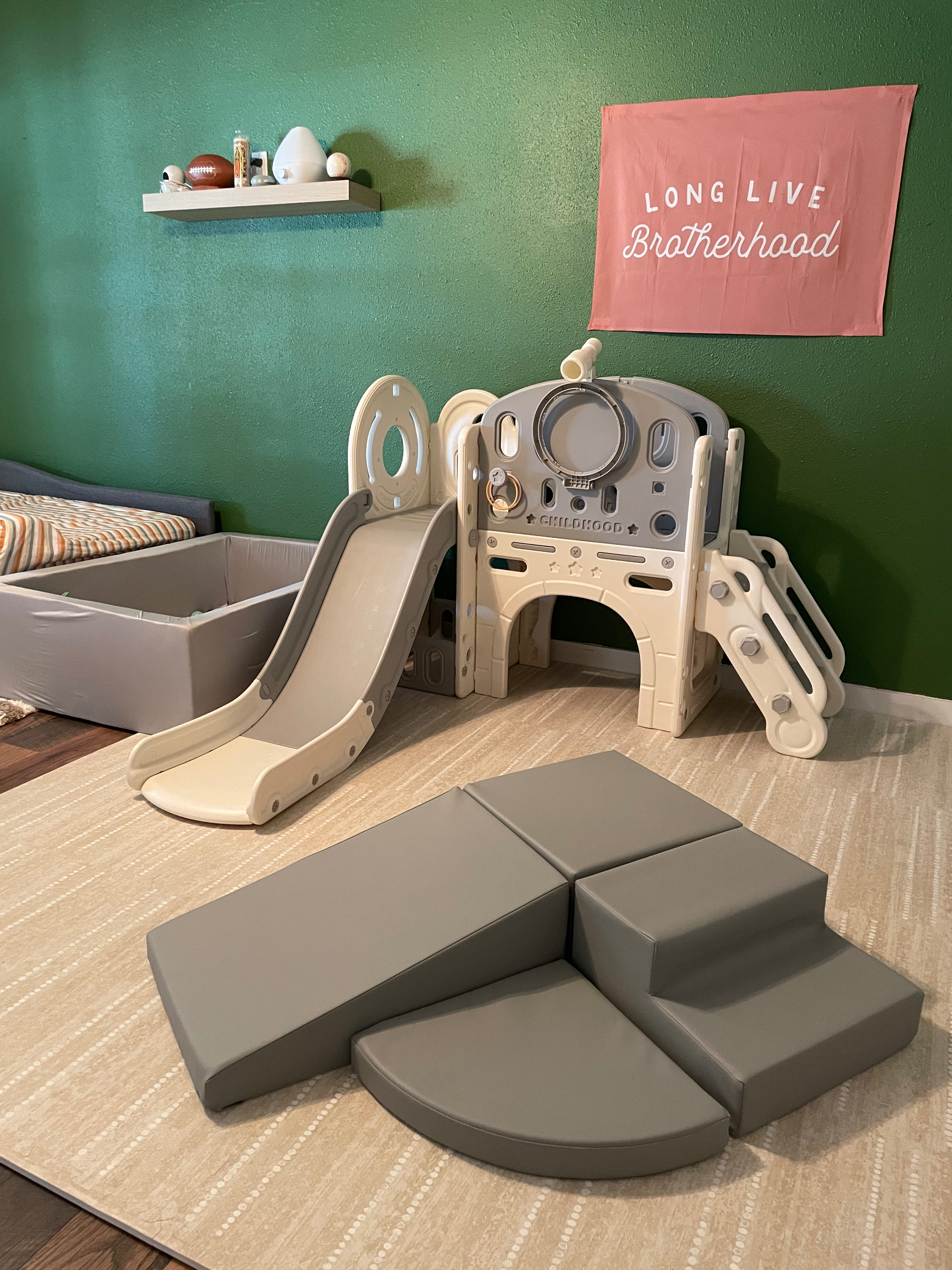 Play area in toddler/big boy room 

 #LTKHome #LTKBaby #LTKKids