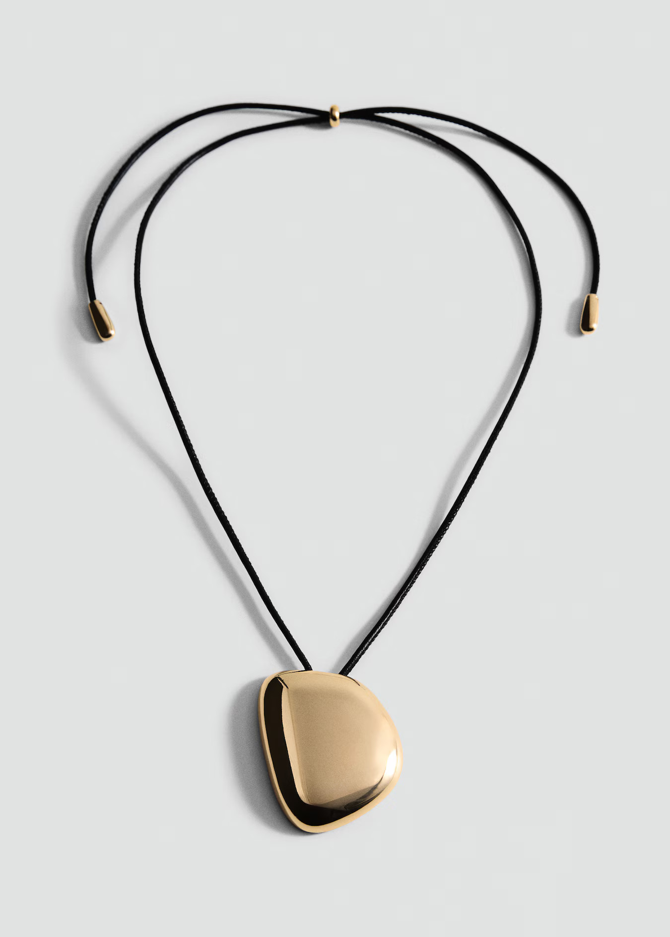Pendant necklace with metal component - Women | MANGO USA | Mango (US/MX/AU)