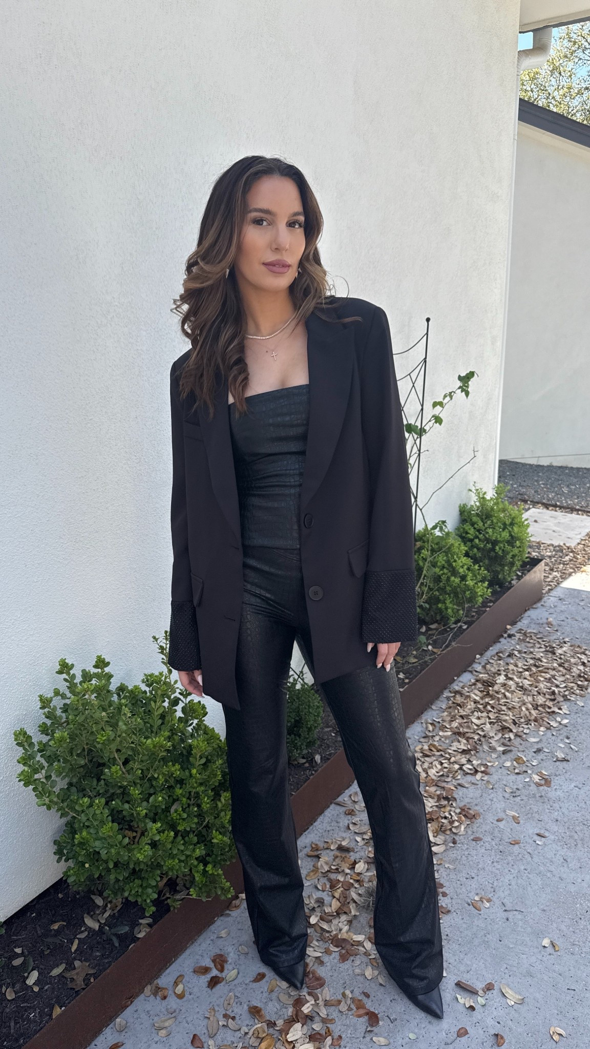 OOTD! Love an all black look! Headed to film a podcast with a friend!! 

#LTKWatchNow #LTKStyleTip
