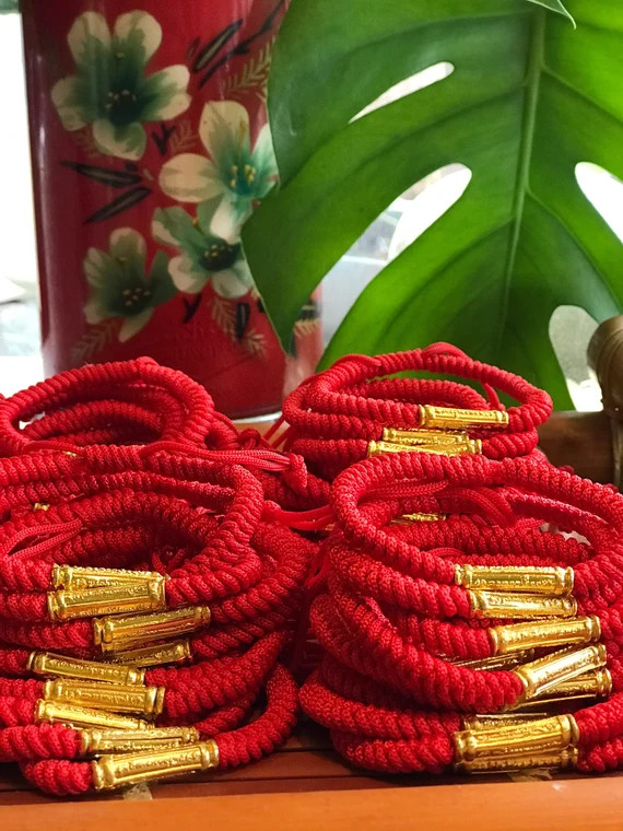 RED THREAD BUDDHIST Prayer Bead Bracelet Lucky Jewelry | Etsy | Etsy (US)