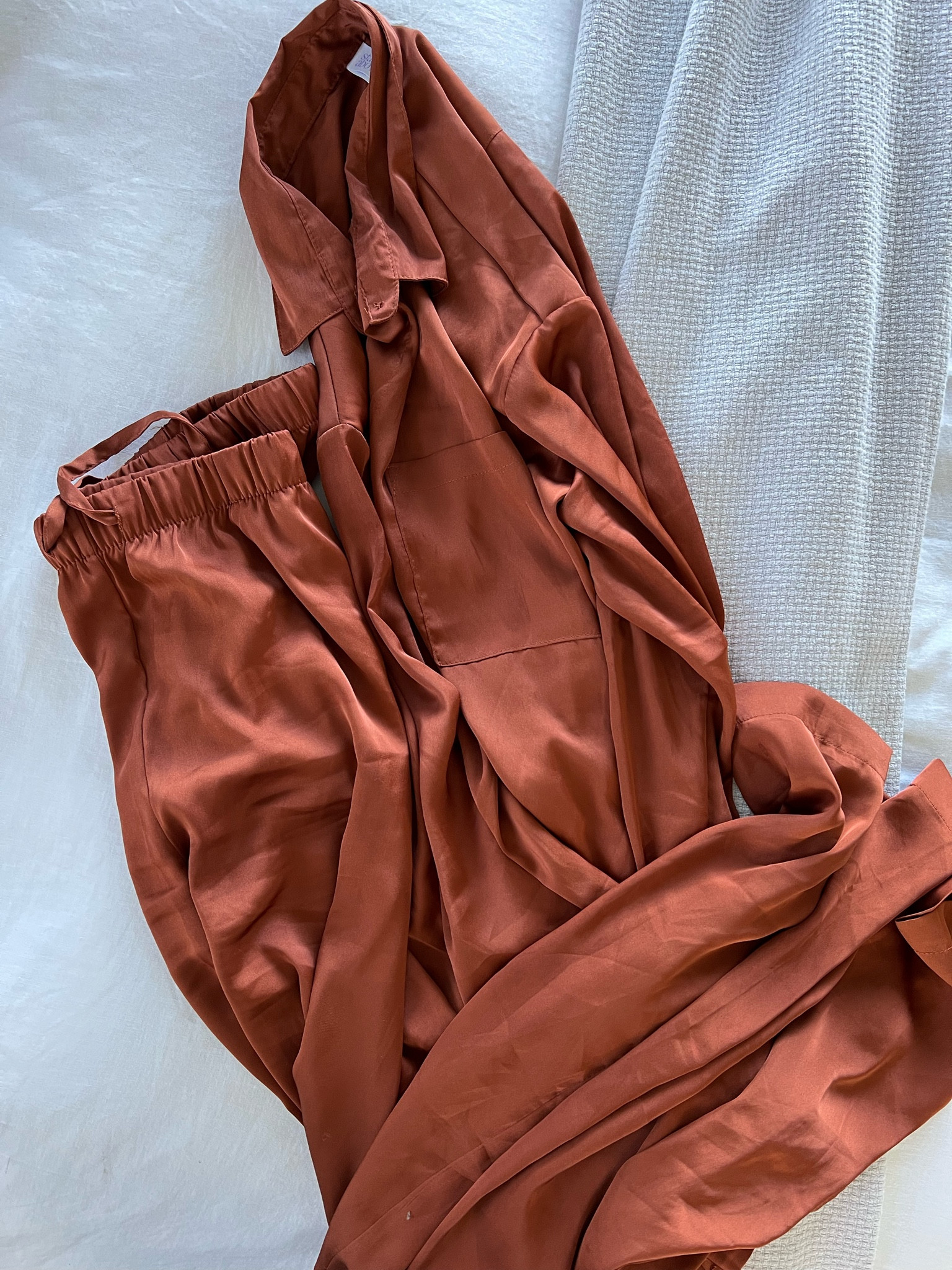 My new favorite pj set. This color is beautiful and they are so comfortable  

#LTKGiftGuide #LTKstyletip #LTKHoliday