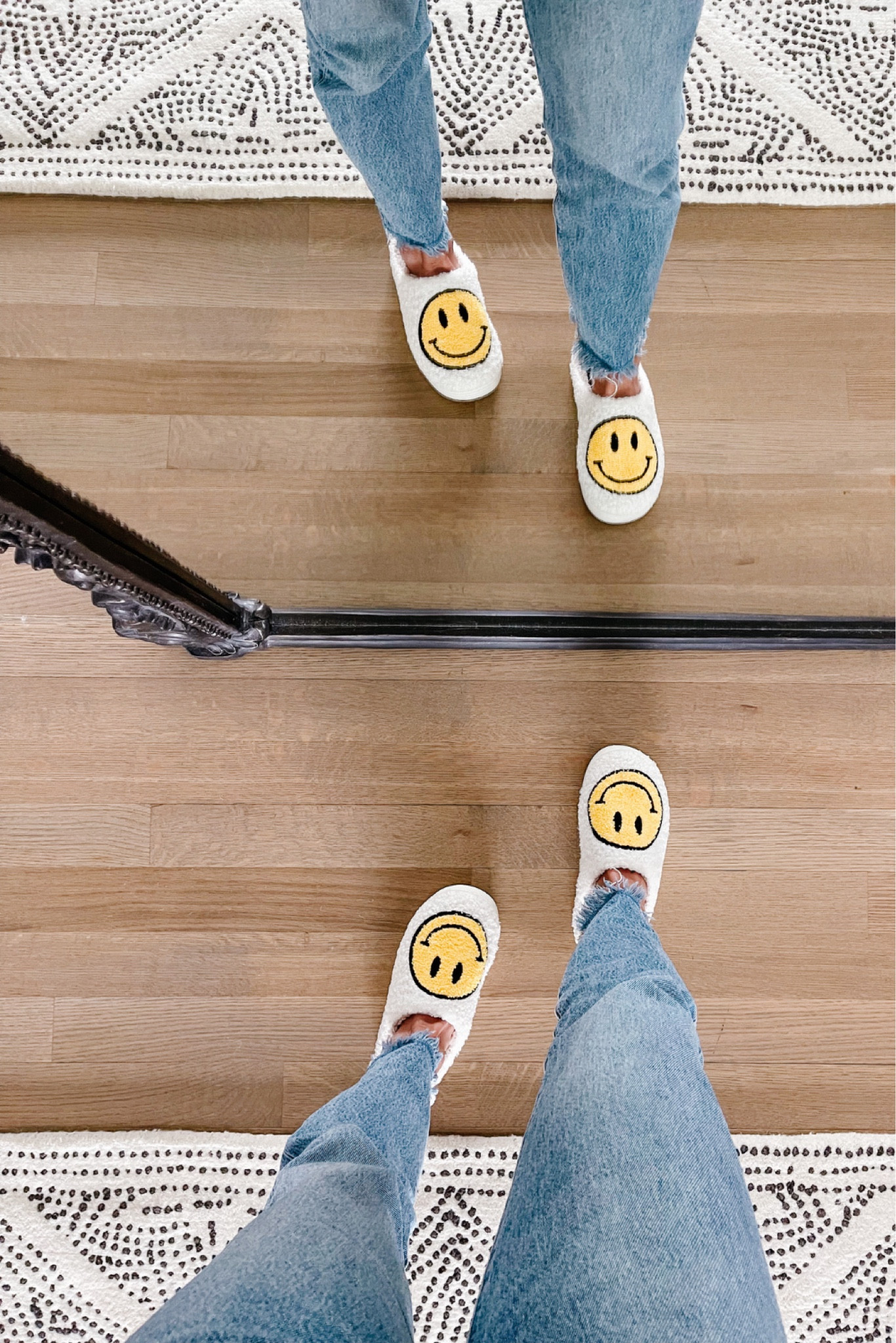 I love these smiley face slippers from Amazon! I may be living in these the next few days. 

#LTKhome #LTKstyletip #LTKbeauty