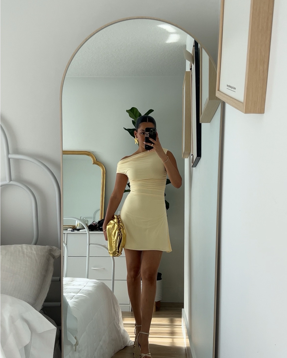 This yellow mini dress just screams summer!!☀️✨💛

#summeroutfit #summerdress

#LTKTravel #LTKStyleTip #LTKSeasonal