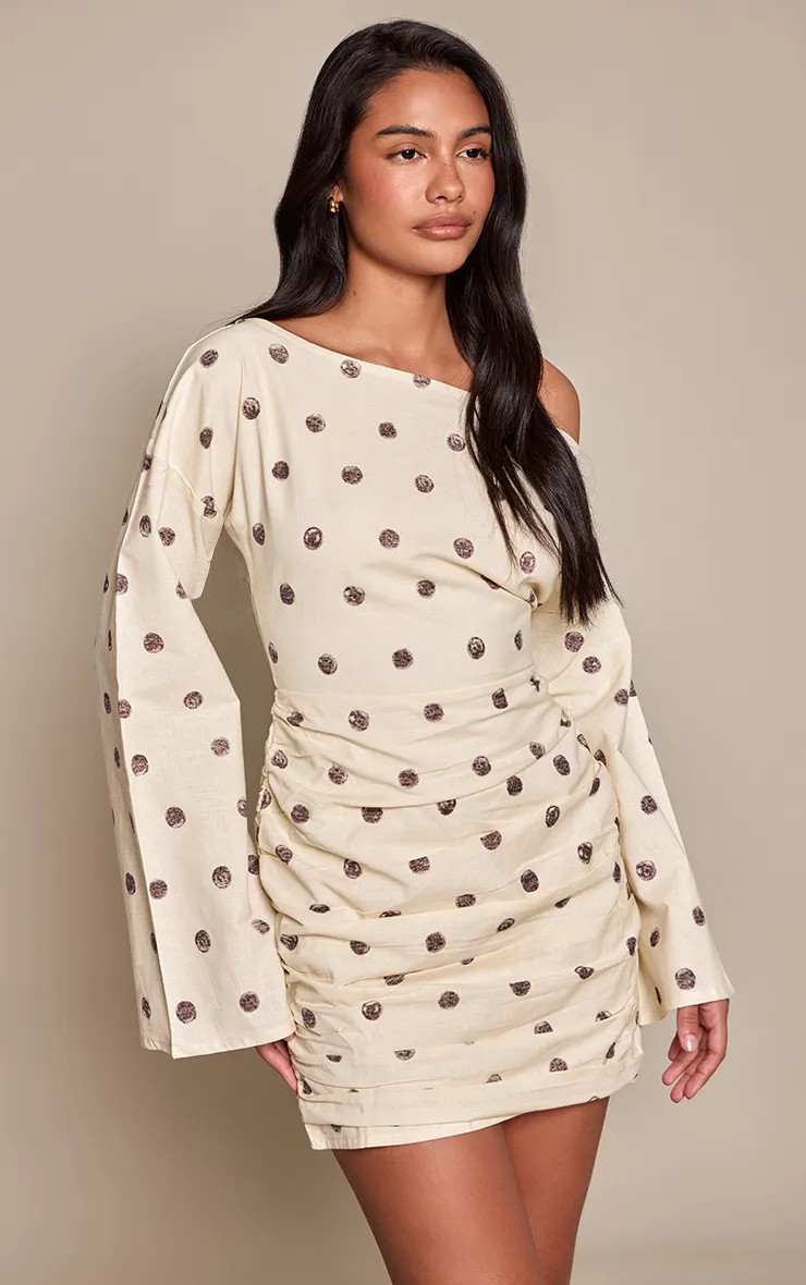 Cream Polka Dot  Linen Look Boat Neck Ruched Bodycon Dress | PrettyLittleThing | PrettyLittleThing UK