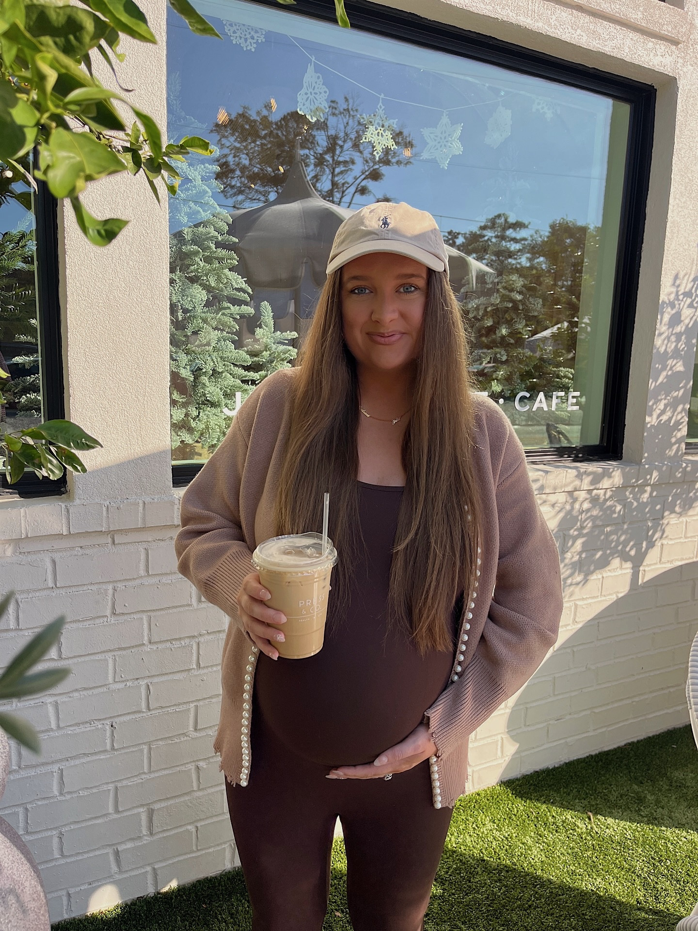 just making our rounds of cute coffee shops & Christmas things before baby sis gets here 🌲❄️🤎 let’s be real the gingerbread cookie is the main character - say BUMP for this amazon maternity jumpsuit I wear non stop 🙌🏼

#bumpstyle #bumpoutfit #thirdtrimesterstyle #christmasinspo #christmascoffee