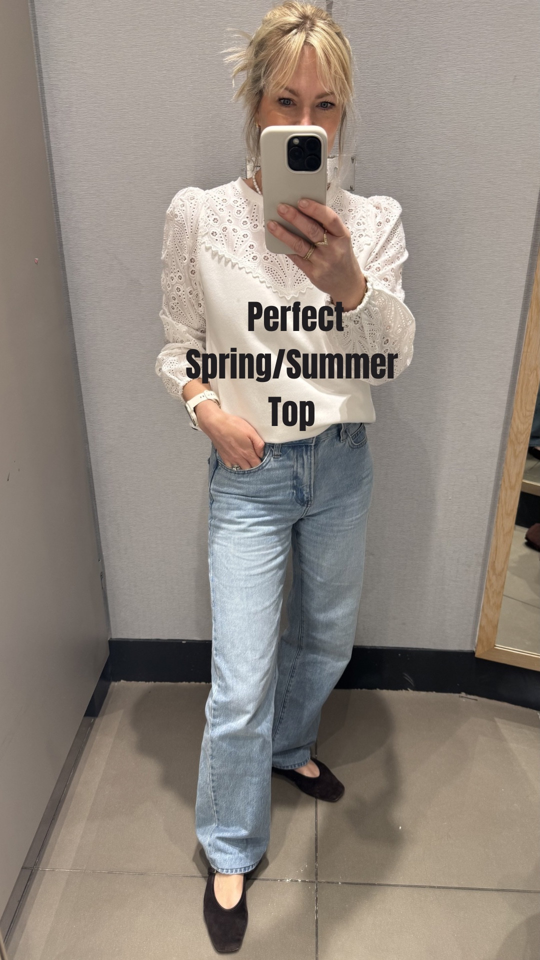 This is a gorgeous piece to add to your spring wardrobe. 

Sweatshirt on the bottom with the most beautiful cotton broderie at the top and sleeves. 

Also in blue 💙 and lemon 🍋 

Perfect with jeans 👌

Spring tops 
Spring outfits 
Broderie 

#LTKspring #LTKsummer #LTKuk