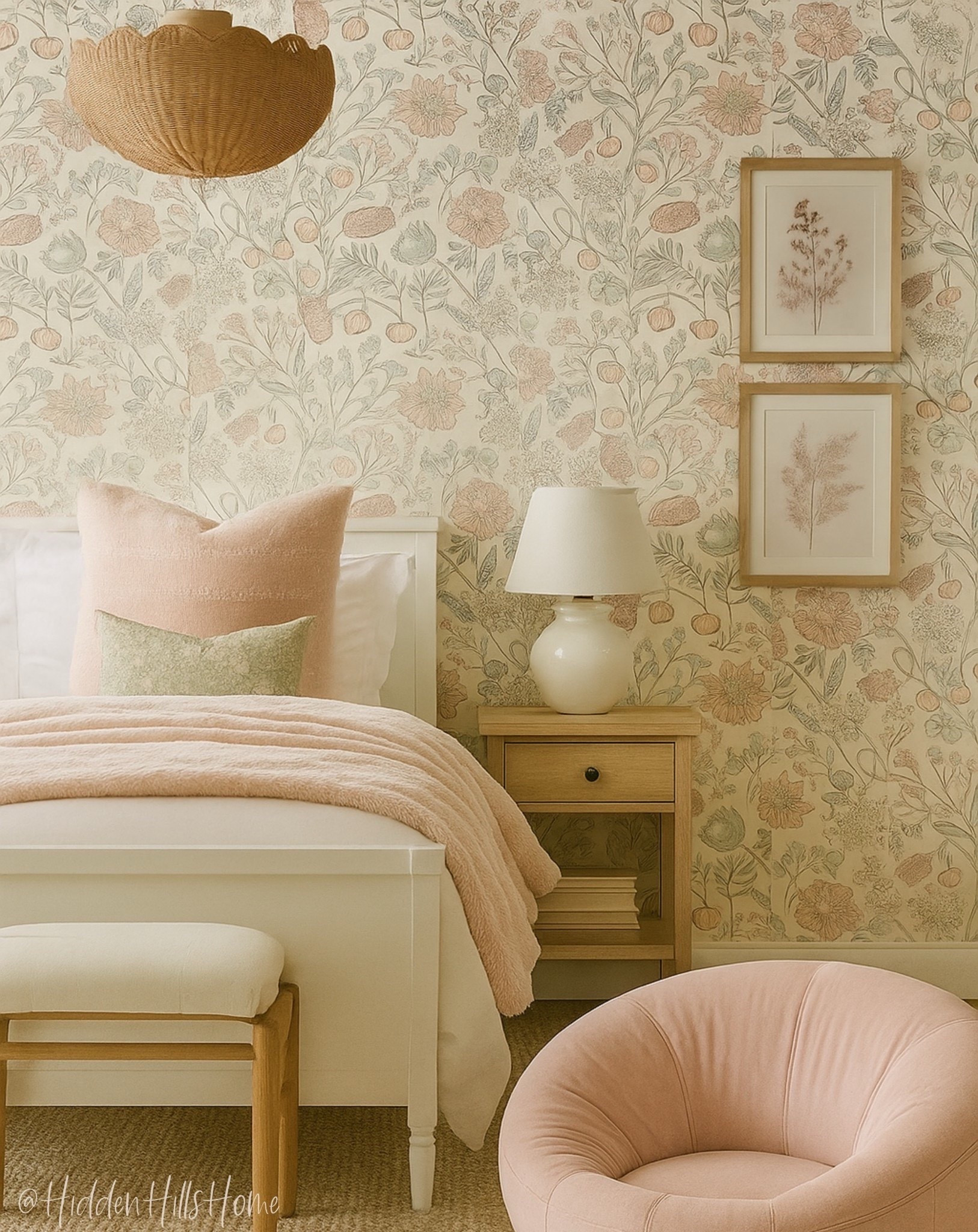 Floral girls bedroom, girls bed, floral wallpaper, modern transitional girls room design inspo #girls

#LTKSaleAlert #LTKHome #LTKKids