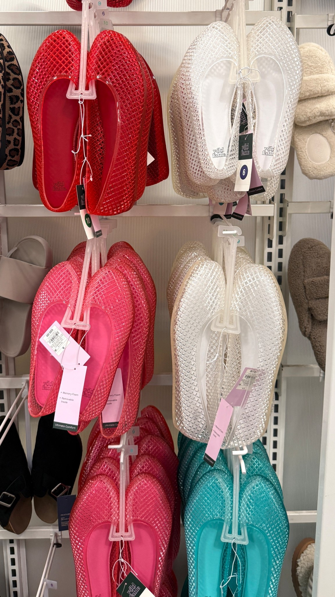 Trend Alert — Jelly Flats!! 🩷🤍🩵 Shop the dupes for over $100 off! 