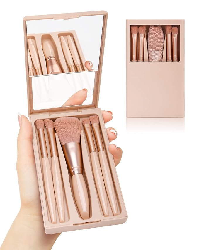 PGRODE Travel Size Makeup Brushes Set Travel Essentials for women, Portable Make Up Brush Kit Sma... | Amazon (US)