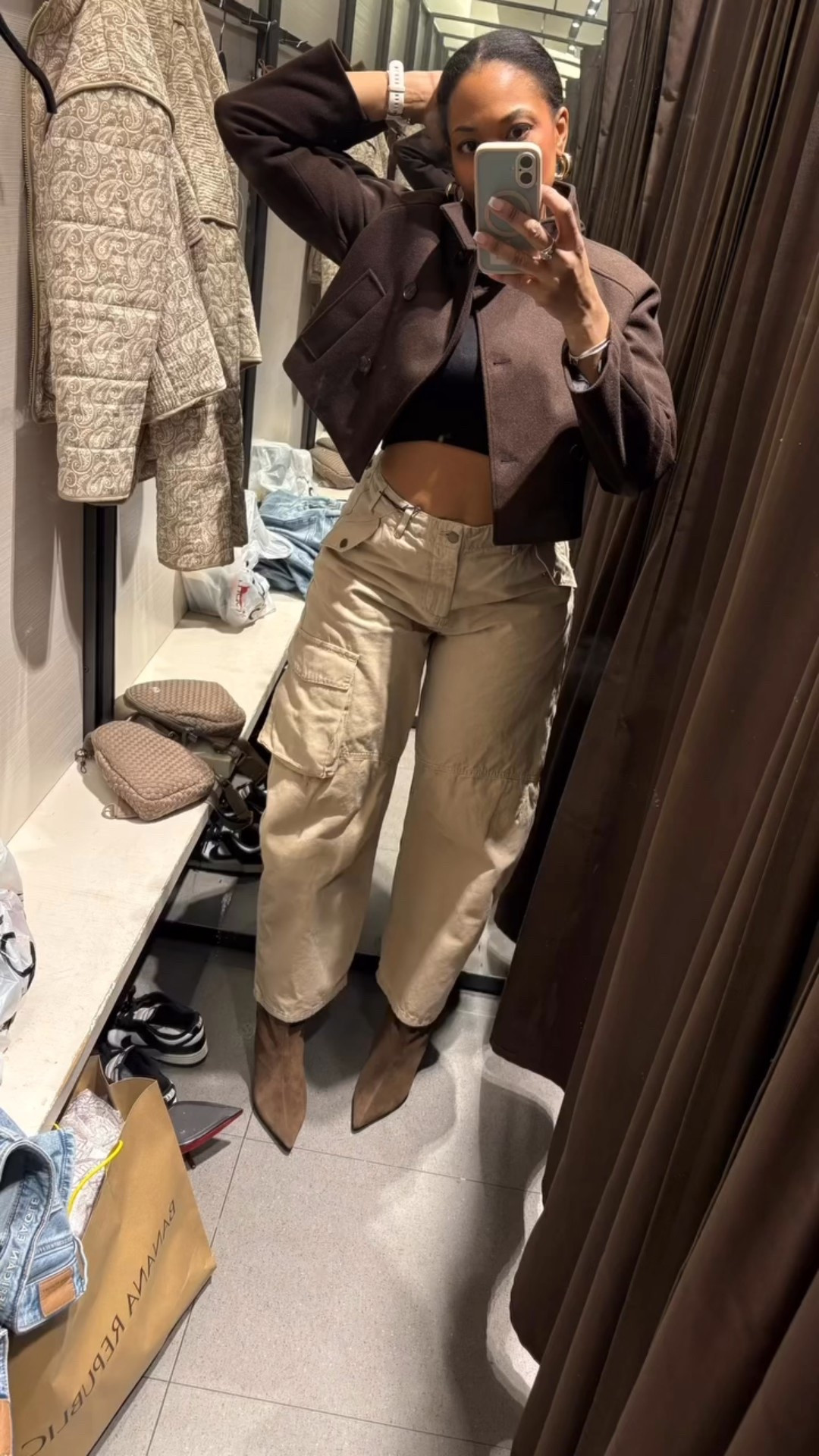 Looks that SOLD OUT the moment I stepped out the fitting room 👀✨

No gatekeeping over here — these were the pieces that had heads turning, compliments flying, and carts filling FAST. From the fit to the quality… yeah, they understood the assignment 👏🏽

Linked everything for you on my LTK before sizes disappear (again) 🛍️
Tap the link & grab your fave while it’s still in stock!

#FashionFinds #StyleInspo #OOTD #EverydayStyle #LTKStyl

#LTKgrwm #LTKootd #LTKTall
