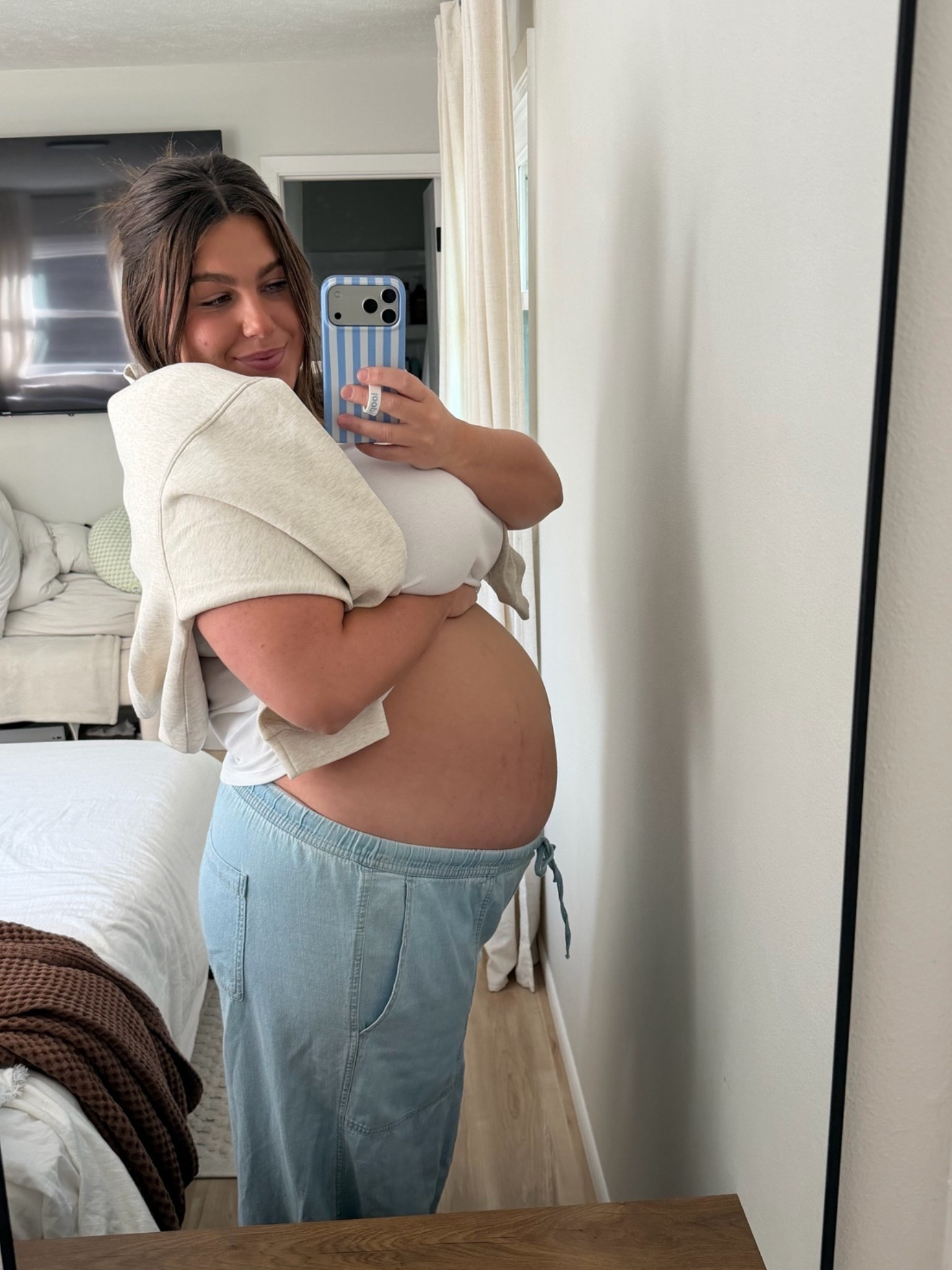 2X tank, pants and sweater from old navy! 36 weeks pregnant!

#LTKBump #LTKmomlife #LTKPlusSize