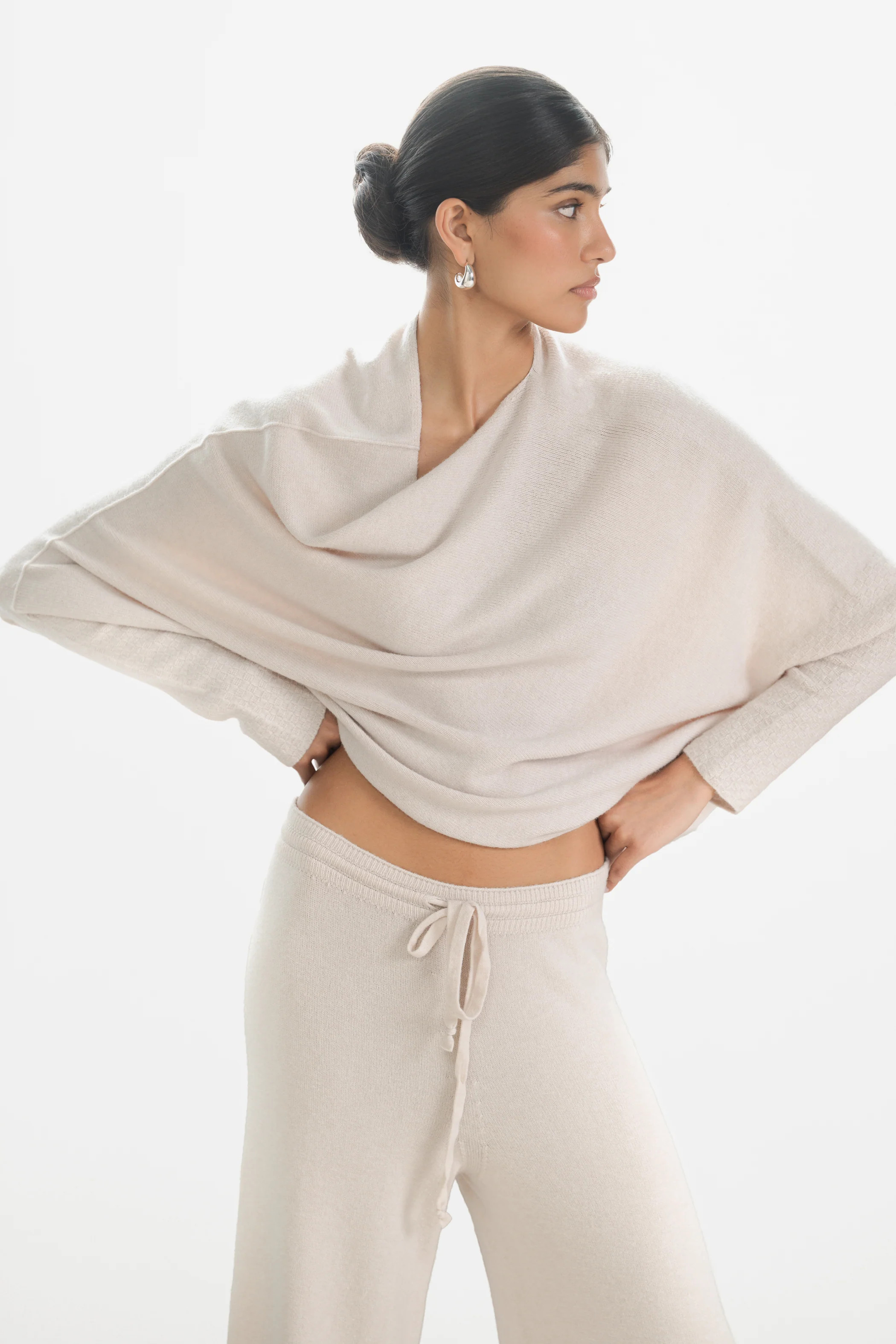 Asymmetric Draped | Light Beige | Seamless Knit | JAKI