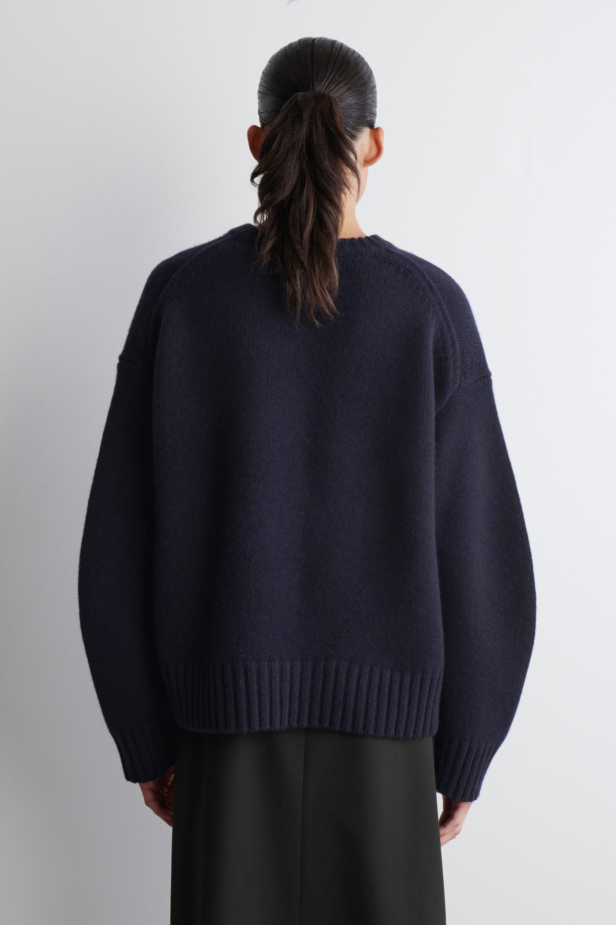 CHUNKY CASHMERE CREW-NECK JUMPER - NAVY | COS | COS UK