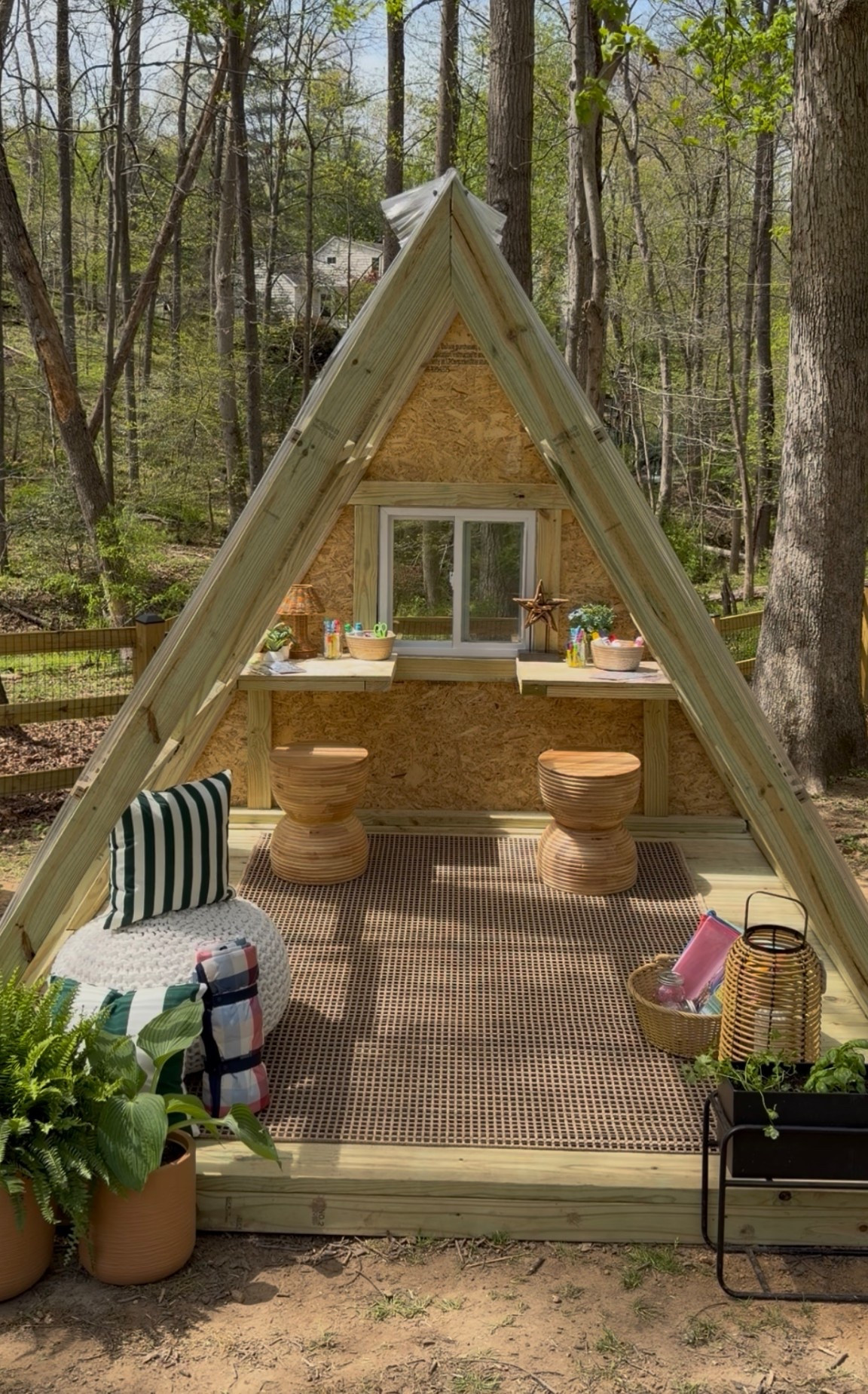 DIY playhouse 

#LTKmomlife #LTKdayinmylife