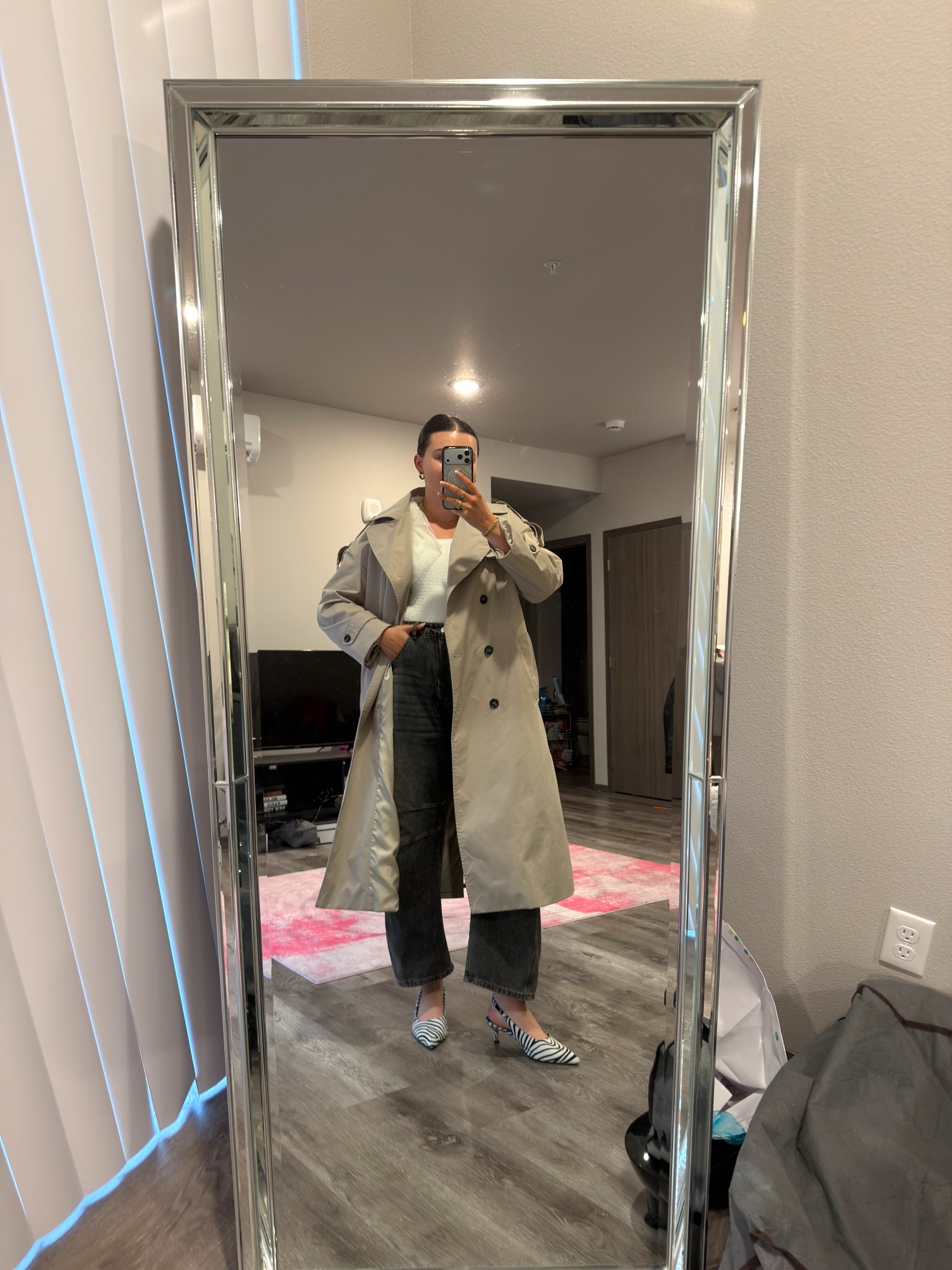 Client wine tasting dinner meant a fun outfit!! All the gals at the event loved my blouse and this was perfect for a grey spring day 🩷

I’m wearing a M coat and blouse, size 14 jeans and size 9 heels

#LTKgrwm #LTKWorkwear #LTKMidsize