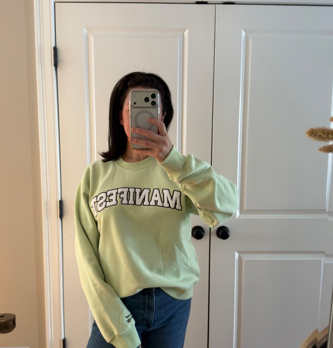 cutest manifest sweatshirt! 

#LTKootd
