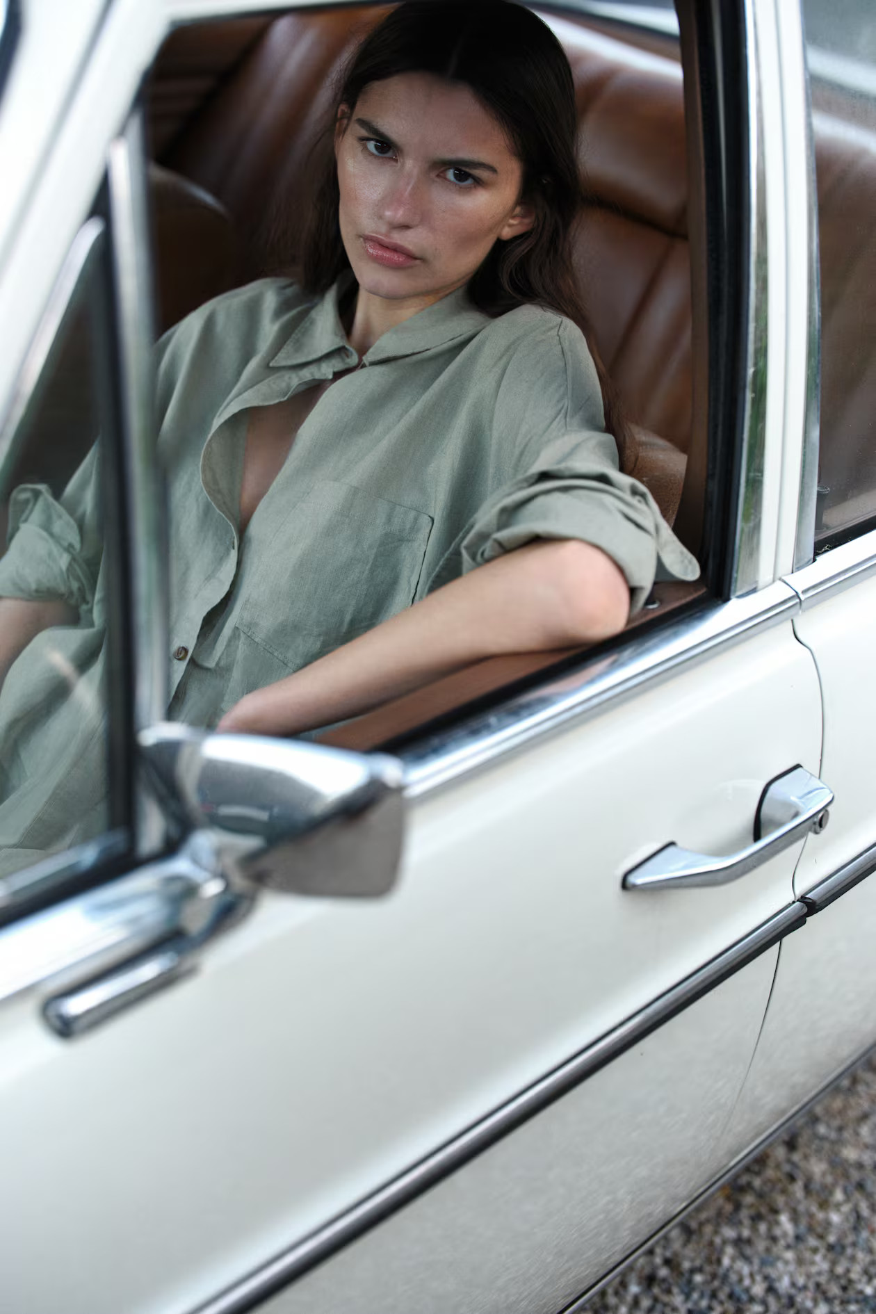 Oversized linen-blend shirt | H&M (UK, MY, IN, SG, PH, TW, HK)