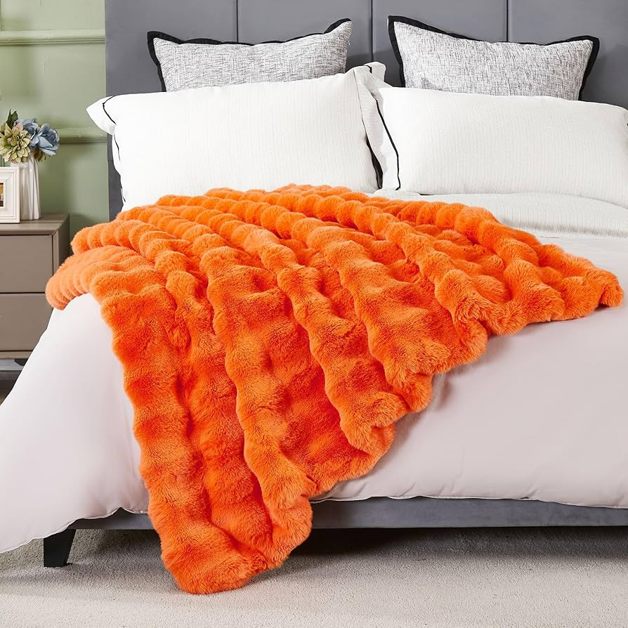 DREAMNINE Decorative Fuzzy Soft Fall Bubble Faux Fur Throw Blanket for Couch 50" x 60",Luxury Aut... | Amazon (US)