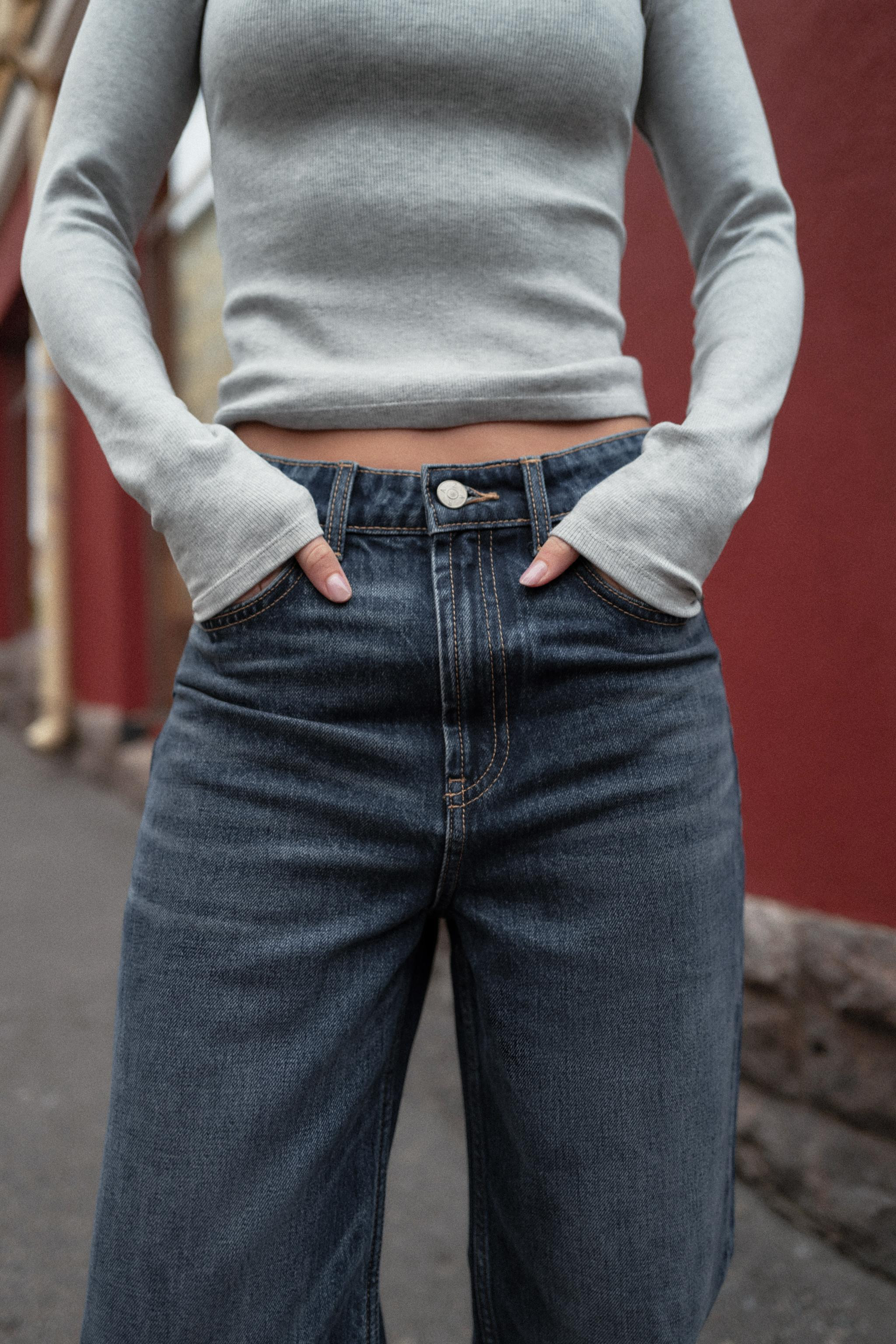 TRF MOM HIGH-WAIST JEANS | Zara UK