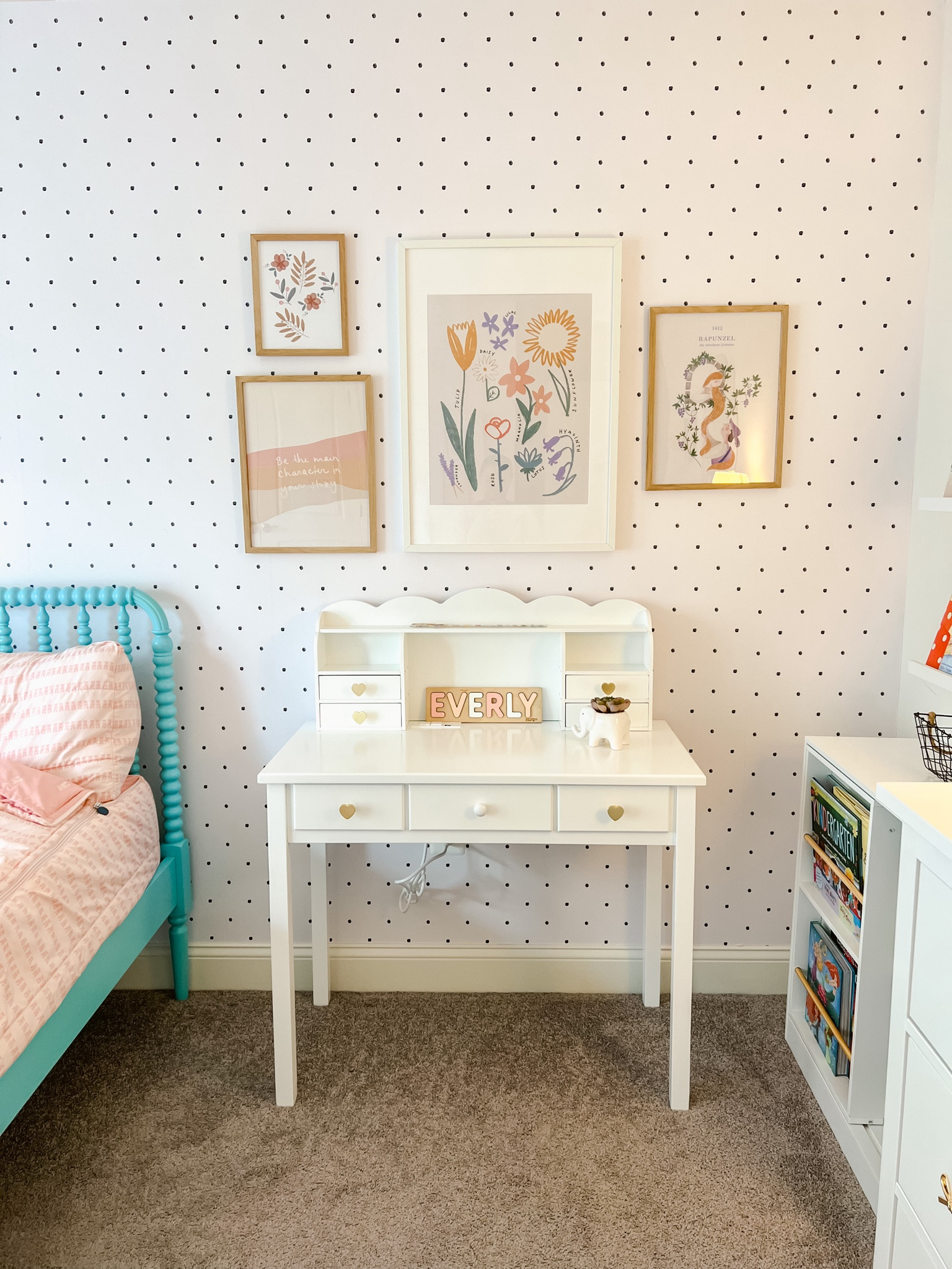 Loving Everly’s new desk set up!😍

#LTKstyletip #LTKhome #LTKkids