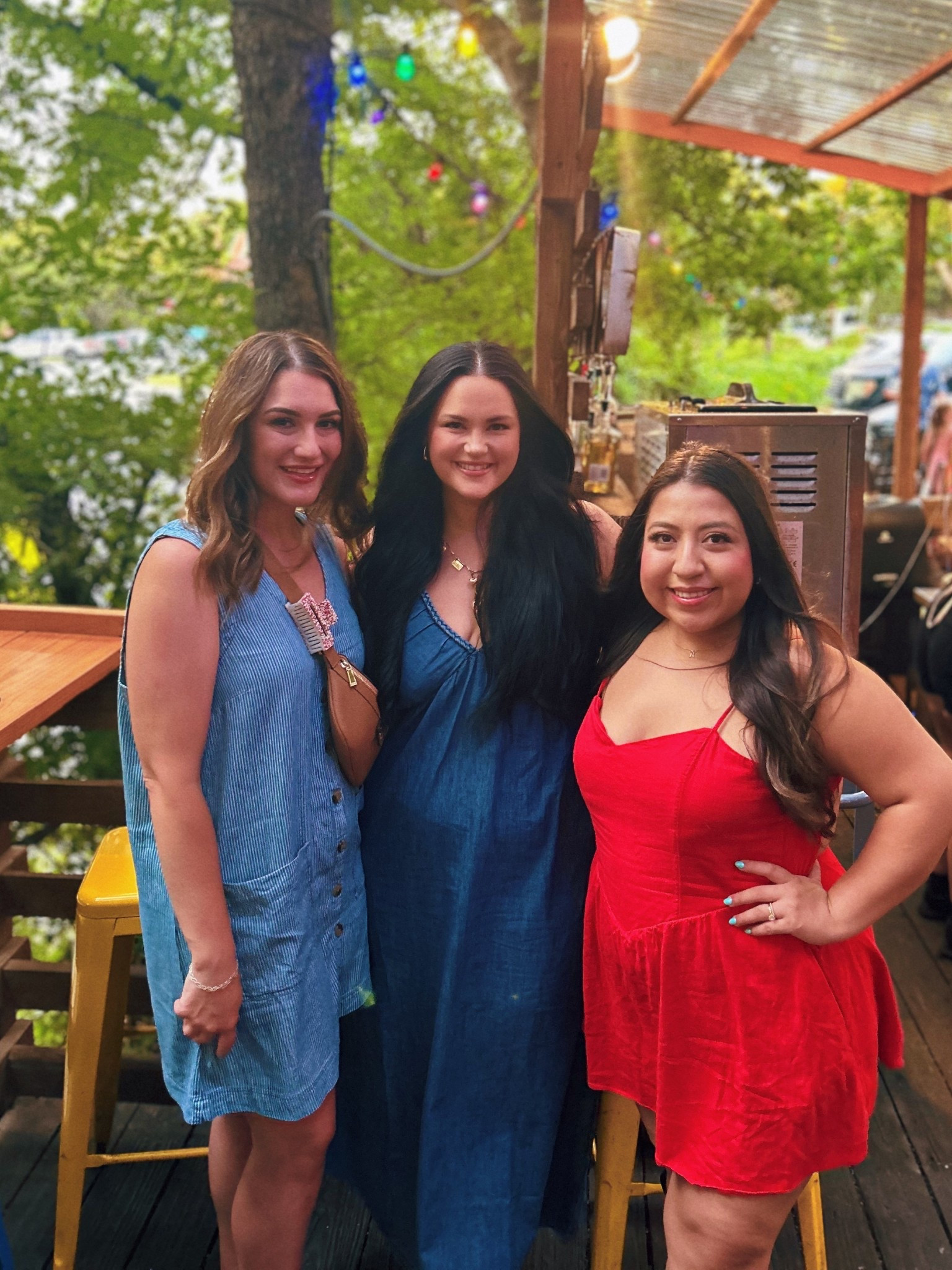 Wearing size 0 in the dress!! 

#LTKSaleAlert #LTKFindsUnder100 #LTKStyleTip