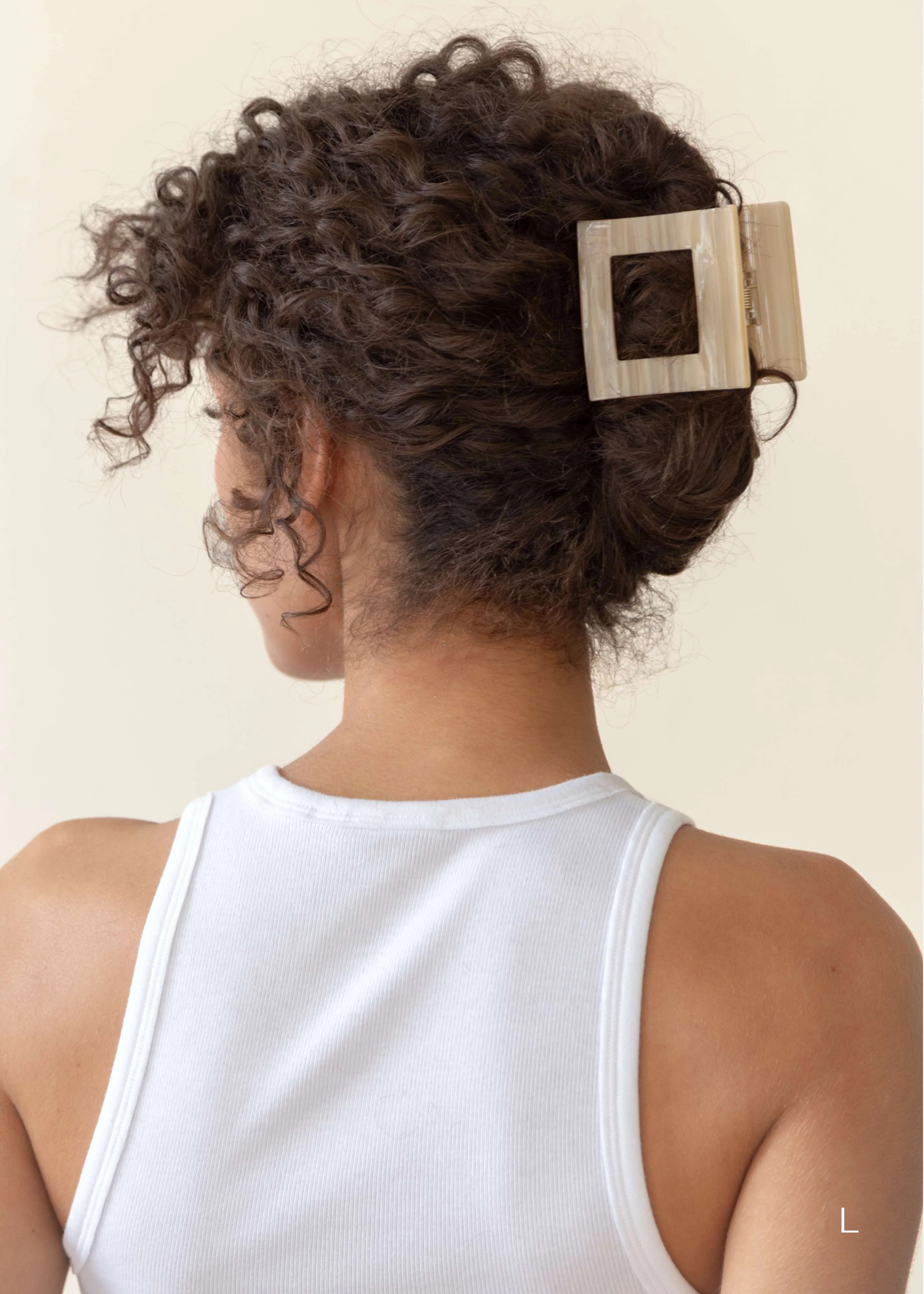 Soul Clip - Creme | Cream Claw Clip | Kōv Essentials | KOV ESSENTIALS