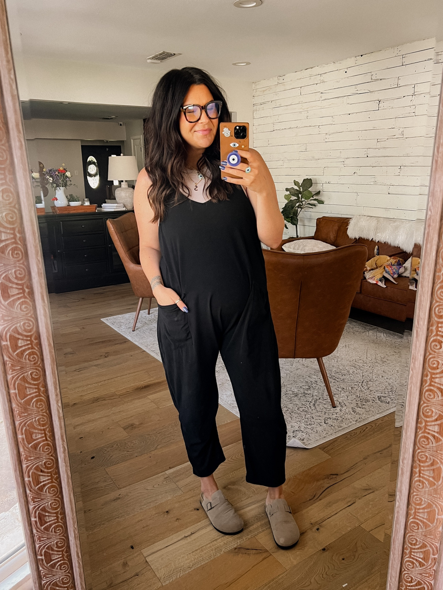 Cozy postpartum outfit, midsize casual fashion, jumpsuit styling with Boston clogs

Free People Dupe Jumpsuit: Large
Boston Clogs: sized up 1/2 size
Blue light glasses: Amazon


#LTKstyletip #LTKfindsunder50 #LTKmidsize