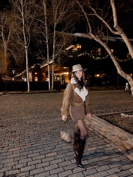 Girls night out in Aspen wearing all brown everything! These boots are so versatile 🤌🏽

#LTKSeasonal #LTKstyletip #LTKparties