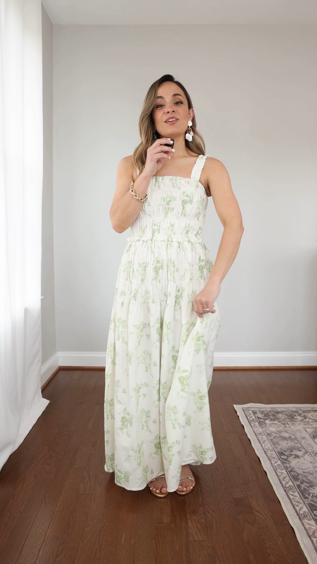 Under $25 summer maxi dress! 

I pinned the straps here to shorten them a bit. Otherwise it works well for me with flat sandals (floor length). 

Dress: xs

#LTKPetite