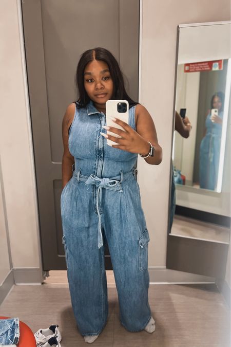 Jumpsuits are my thing and this denim one from Target is a must have for spring. 



#LTKmidsize #LTKfindsunder50