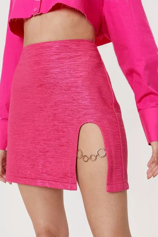 Textured Cut Out Chain Detail Mini Skirt | Nasty Gal (US)