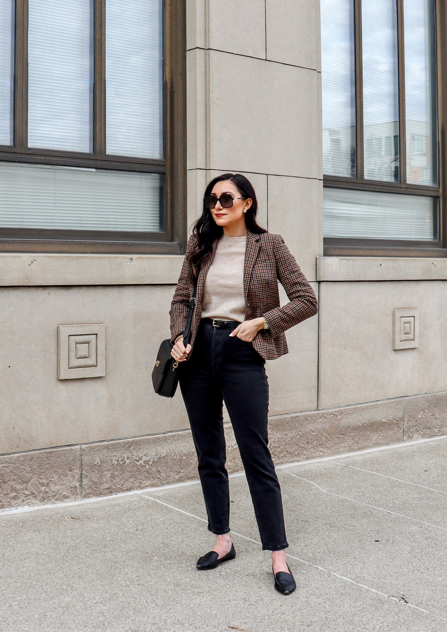 Brown toned houndstooth blazer (linked similar)
Light tan cashmere blend sweater size small TTS
Black high waisted Mim jeans size 4 TTS
Black loafers size 7 TTS

Neutral smart casual ootd 🤎🖤 When I dress more casually I prefer a smart casual look as I feel more polished and put together. I also get a lot more use out of my wardrobe by dressing this way as I can incorporate a lot of my workwear pieces in my everyday style. 
•
•
✨Shop my look by following me in the free @shop.ltk app (taryn_brittany) or through this direct link:
•
•
•
•
•
•
#houndstooth #smartcasual #hmxme #jcrewfactory #neutralstyle #blackjeans #neutraloutfit #outfitideas4you #styleover30 #houndstoothblazer #effortlessstyle #9to5inspo #modeststyle #casualworkwear #wfhstyle #outfitstyling #casualstyles #styletips #minimaliststyle 

#LTKworkwear #LTKstyletip #LTKSeasonal