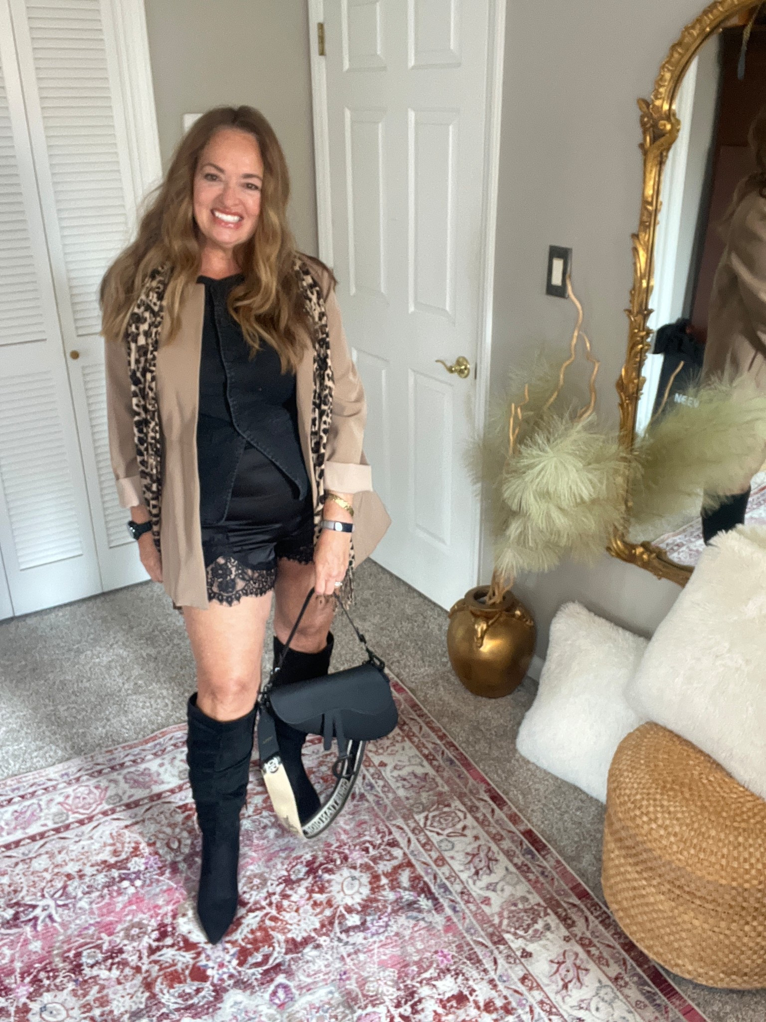 Satin lace shorts and suede boots!


#LTKHoliday #LTKgrwm #LTKdayinmylife