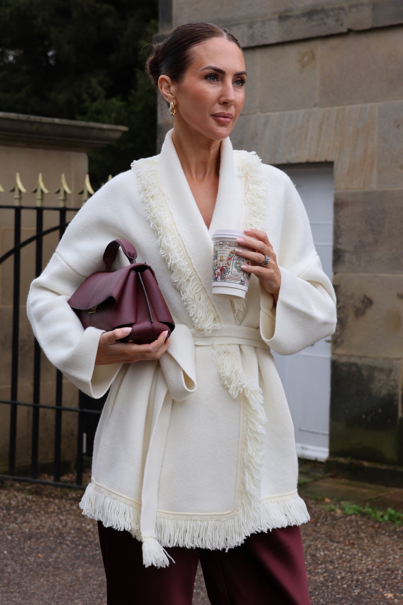 The perfect Christmas outfit

Silk trousers, oversized cardigan, fringe cardigan, white cardigan, Christmas outfit, Christmas outfit, burgundy trousers, Christmas coffee cup festive outfit

#LTKfestive #LTKwinter