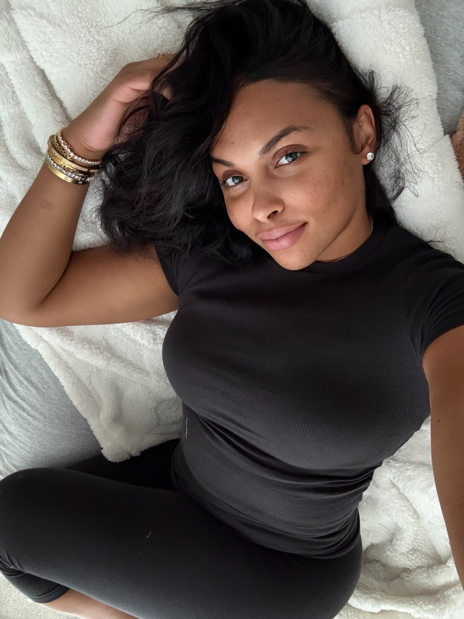 This is the most comfortable skims outfit I have! It’s definitely a go to of mine! I have to put you ladies on