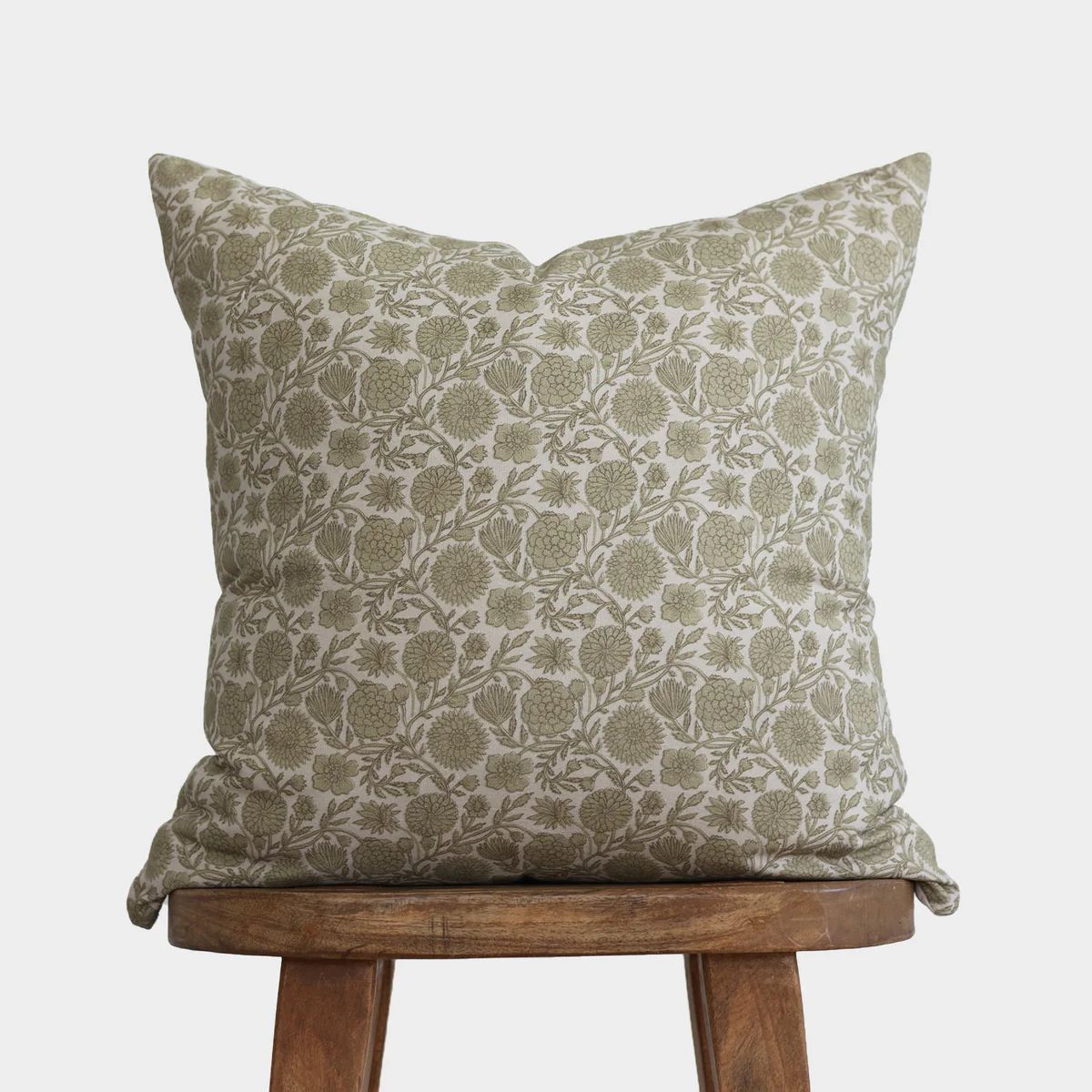 Gracie in Green- Pillow Cover Single - 18" | 22" | Woven Nook